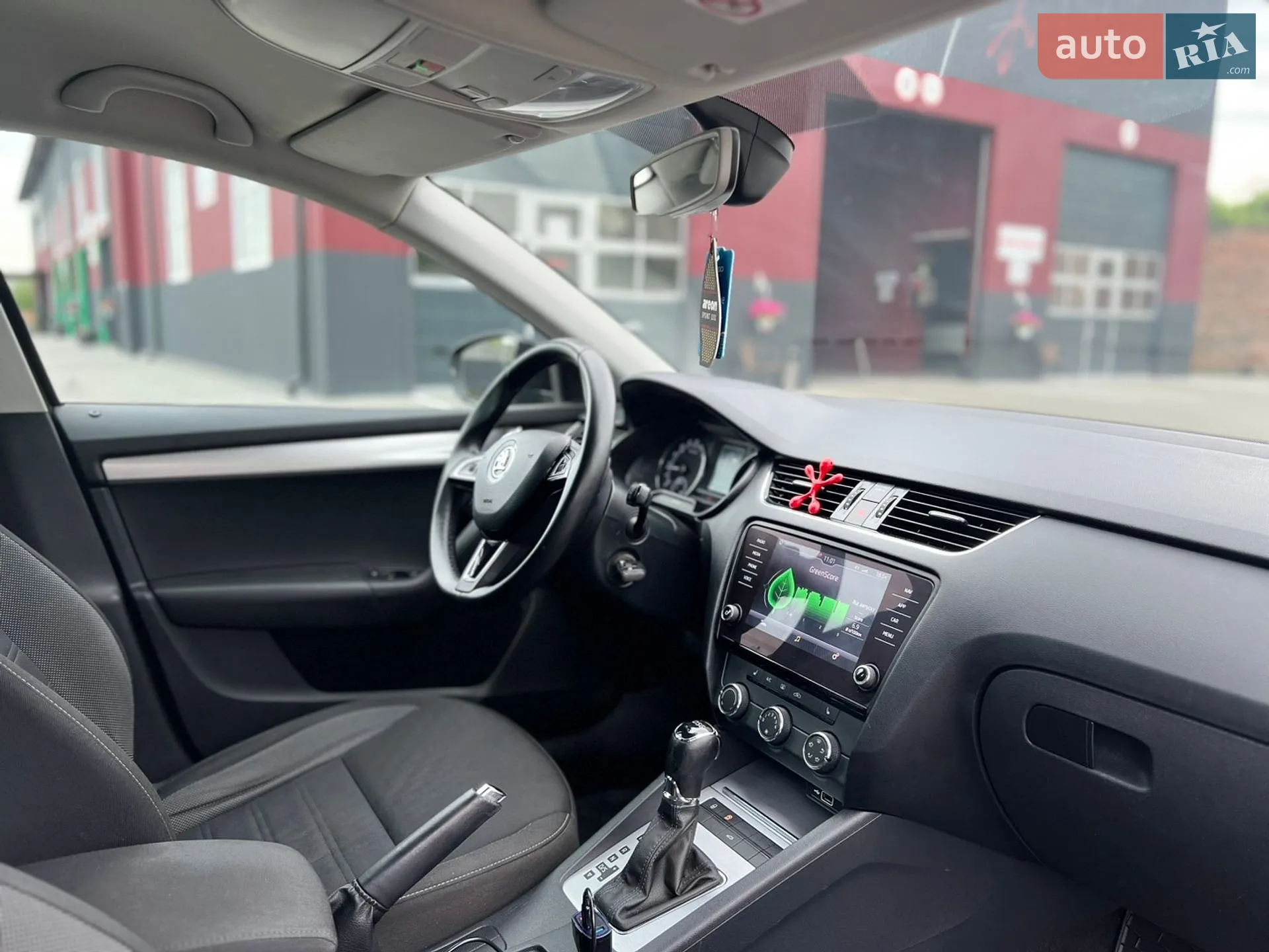 2018 Skoda Octavia - мініатюра 26
