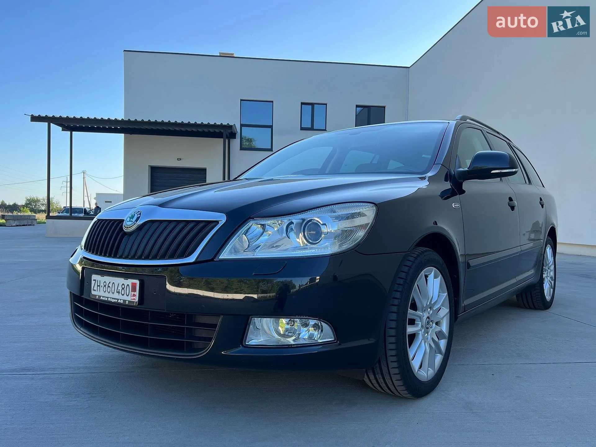 2011 Skoda Octavia - мініатюра 2
