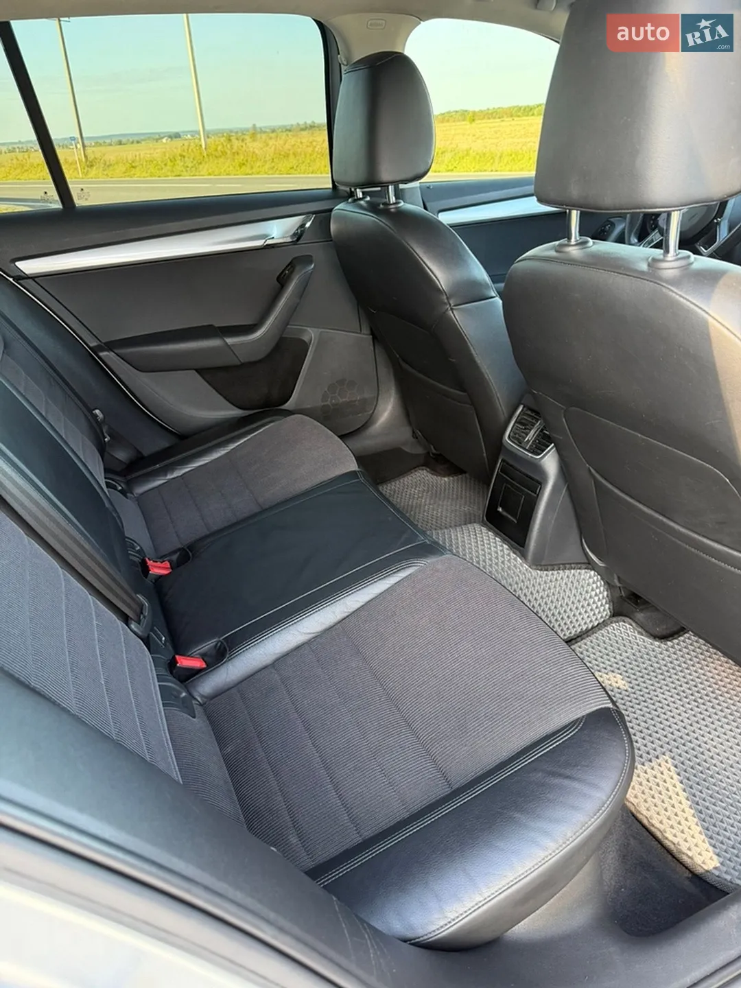 2015 Skoda Octavia - мініатюра 11