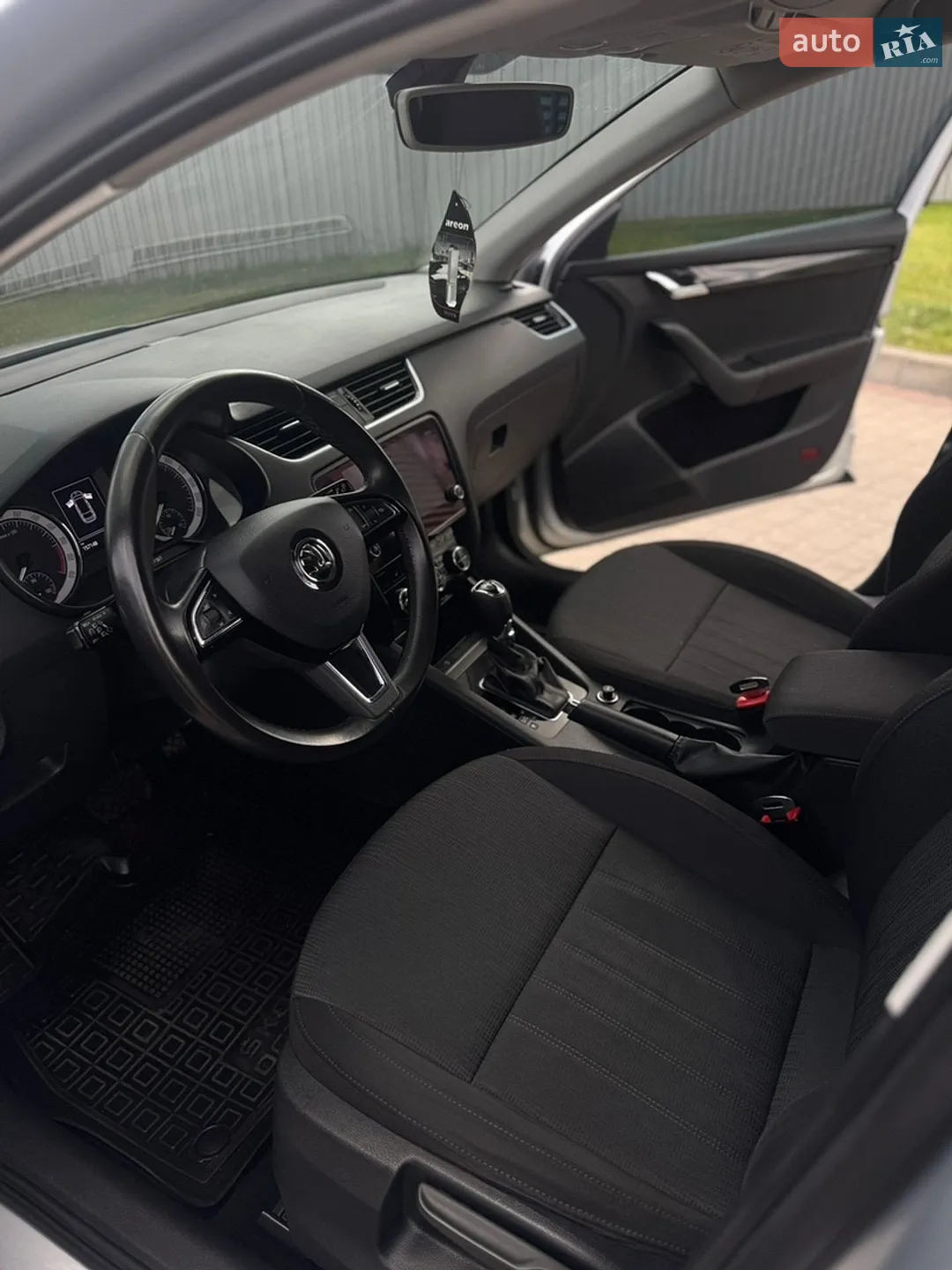 2019 Skoda Octavia - мініатюра 8