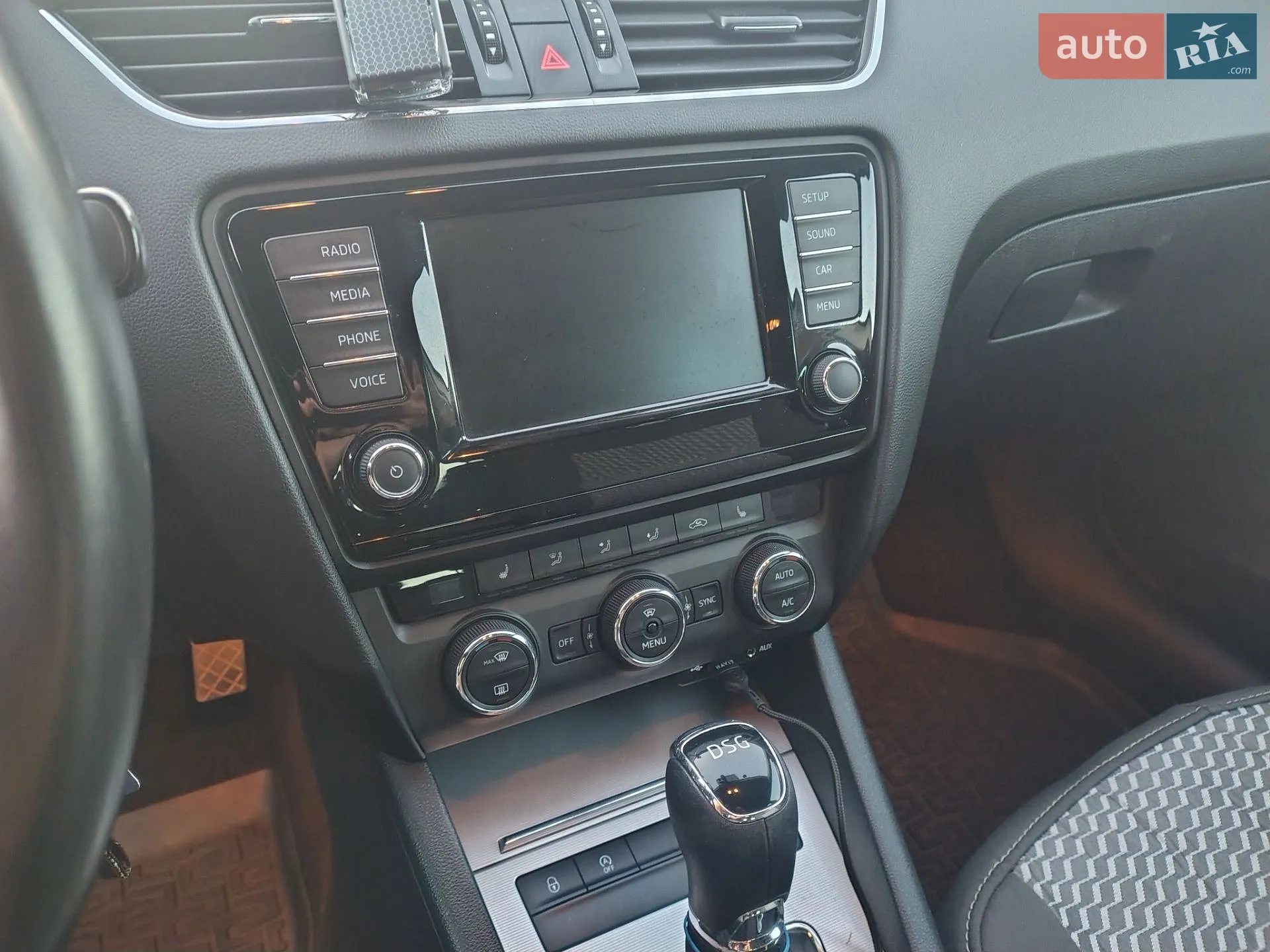 2017 Skoda Octavia - мініатюра 22