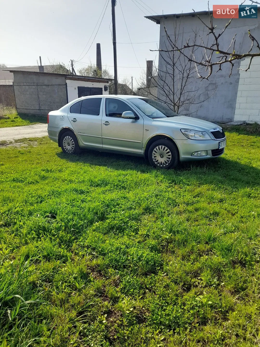 2011 Skoda Octavia - мініатюра 2