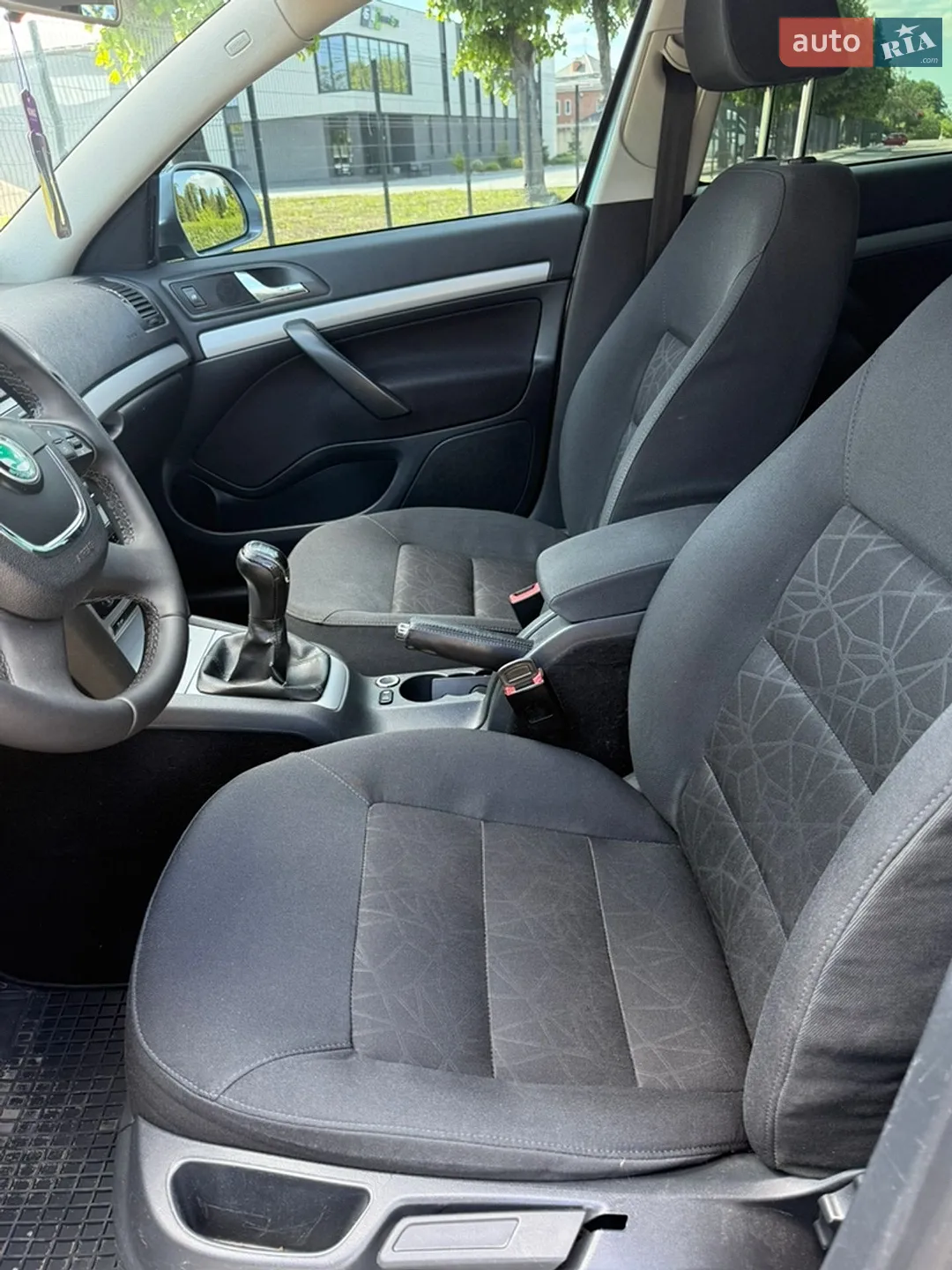 2011 Skoda Octavia - мініатюра 6