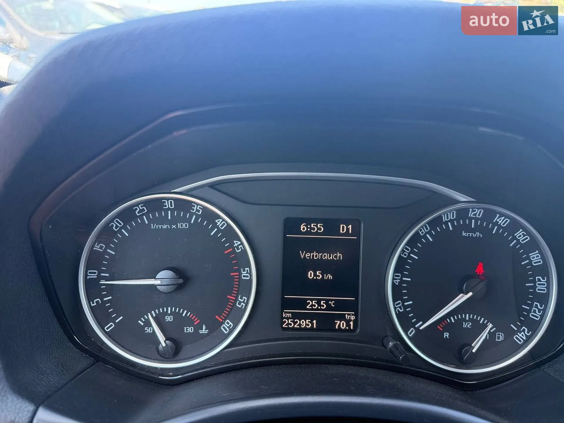2011 Skoda Octavia - мініатюра 23