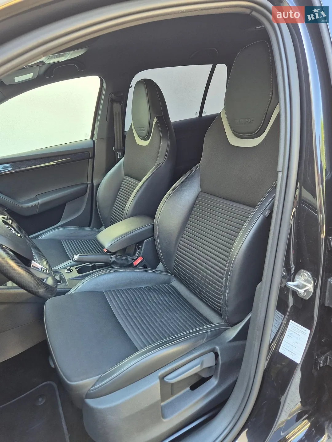 2016 Skoda Octavia - мініатюра 23