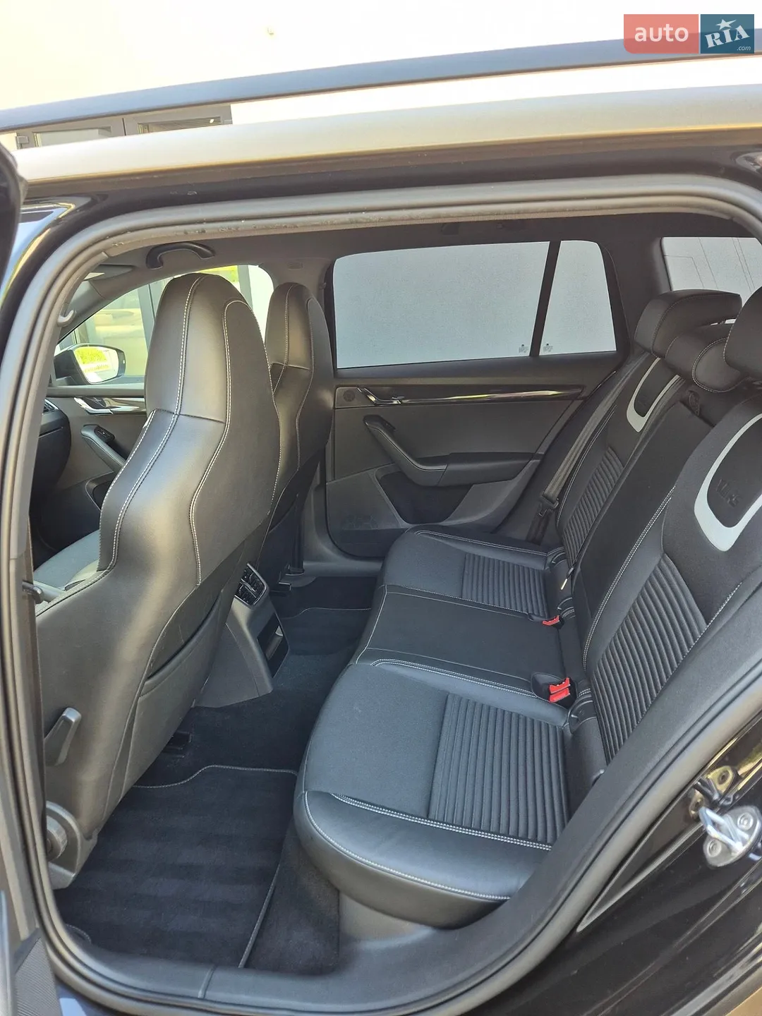 2016 Skoda Octavia - мініатюра 25