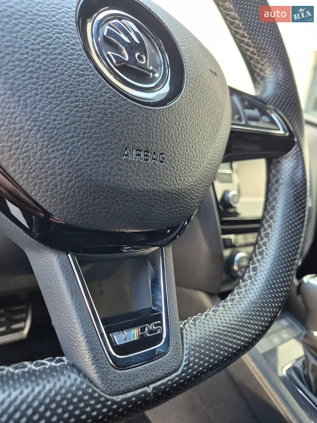 2016 Skoda Octavia - мініатюра 24