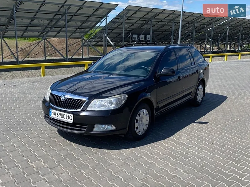 Skoda Octavia 2010 VIN TMBJJ21Z2A2128451 фото оголошення 2 з 52