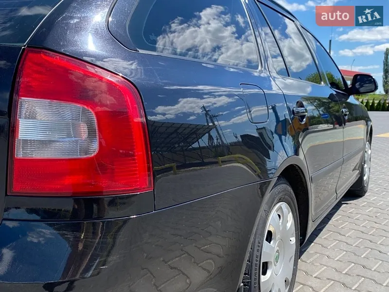 Skoda Octavia 2010 VIN TMBJJ21Z2A2128451 фото оголошення 12 з 52