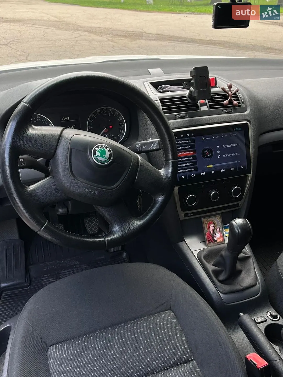 2011 Skoda Octavia - мініатюра 13