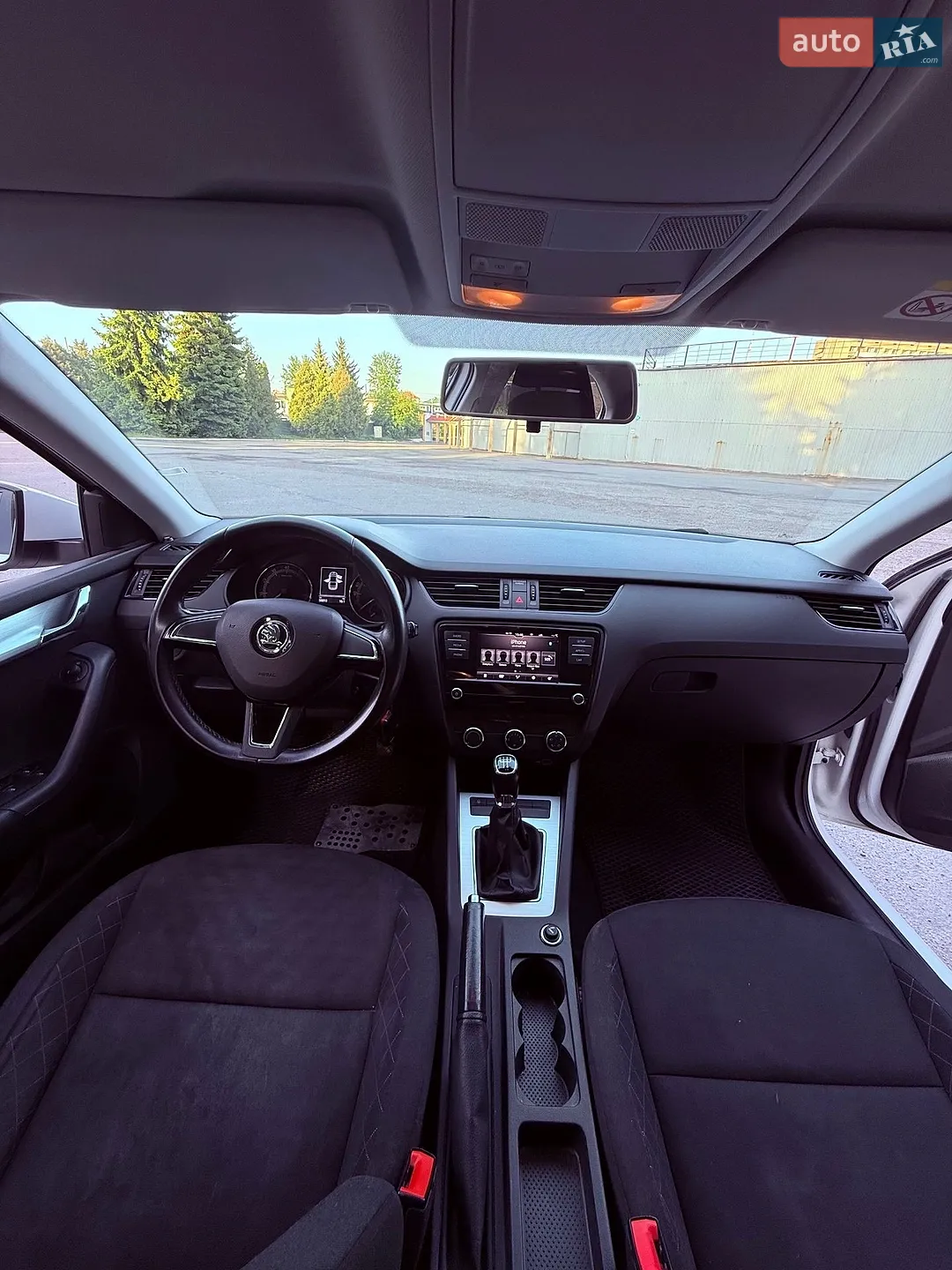 2019 Skoda Octavia - мініатюра 8