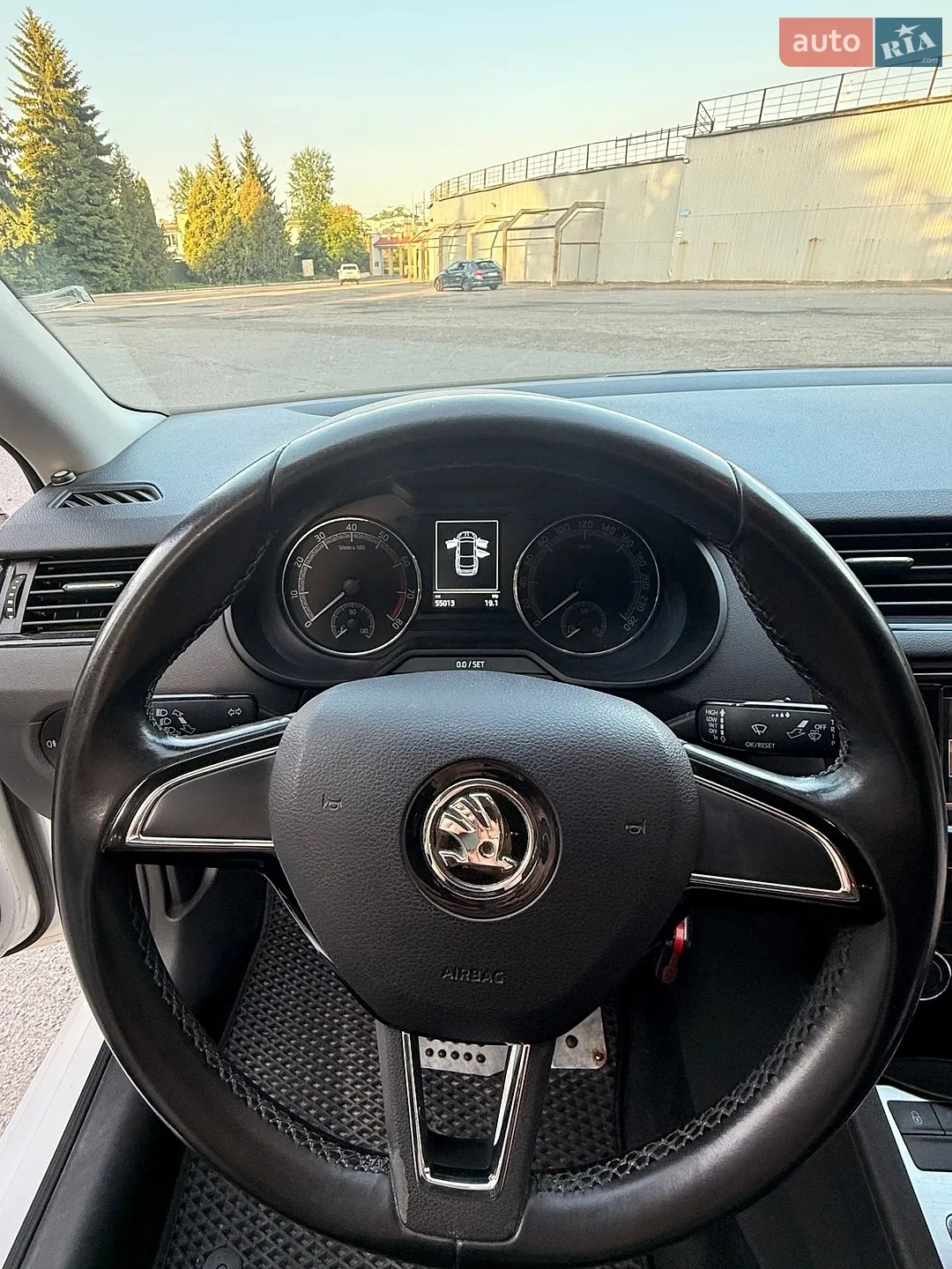 2019 Skoda Octavia - мініатюра 10