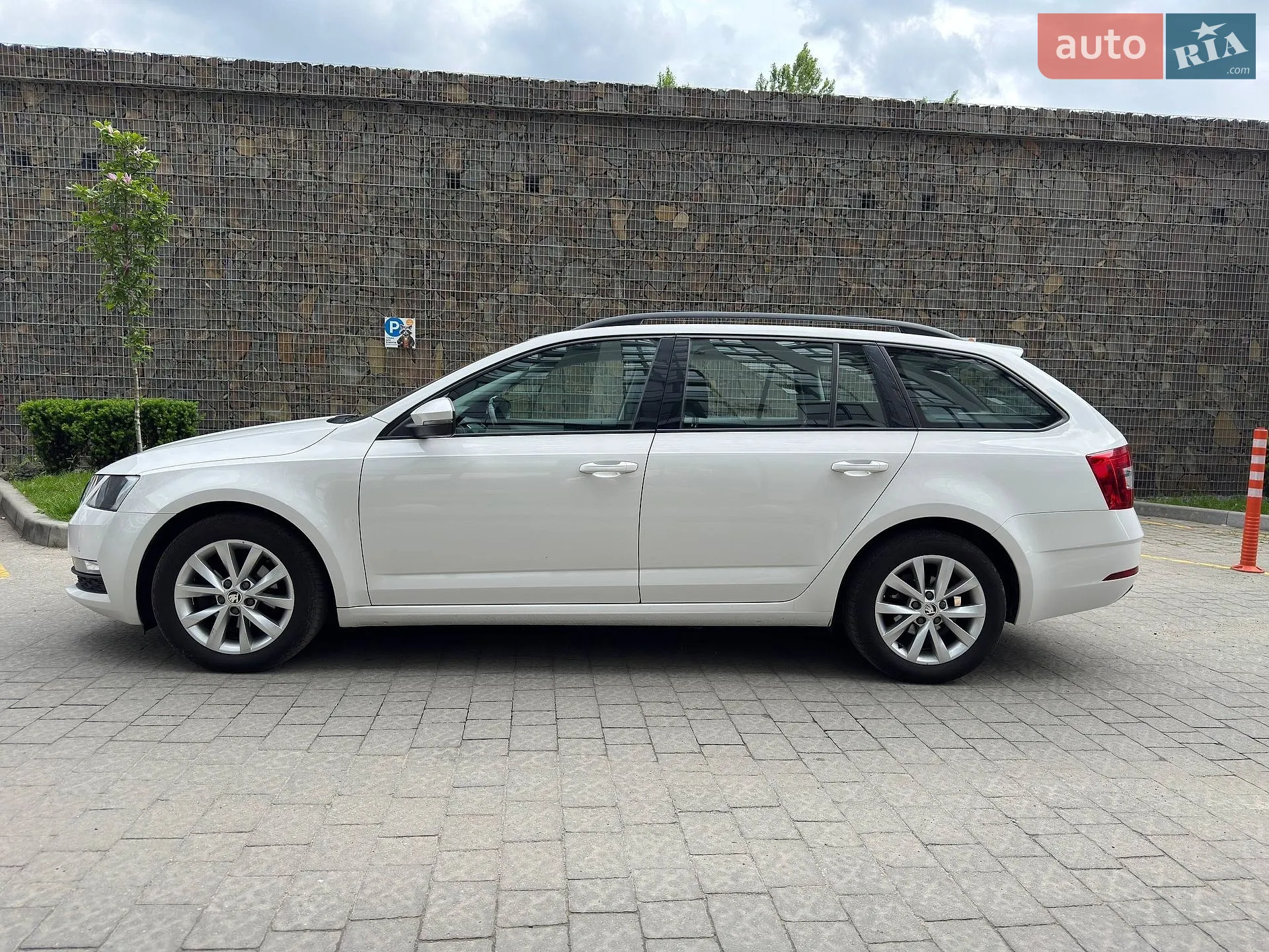2017 Skoda Octavia - мініатюра 7