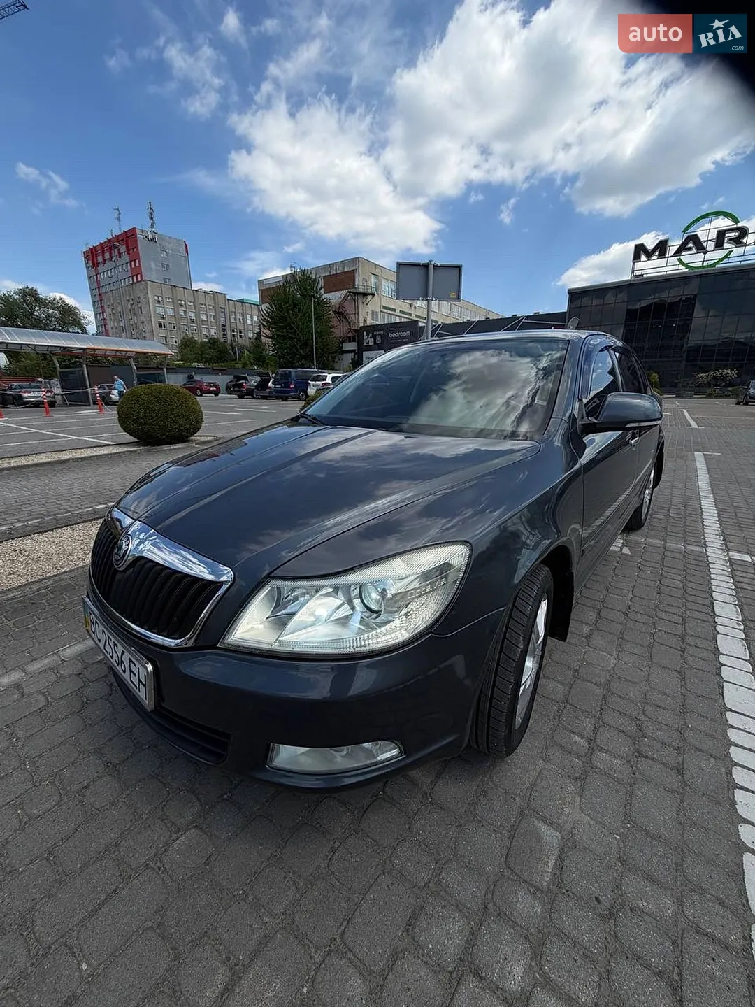 2010 Skoda Octavia - мініатюра 3