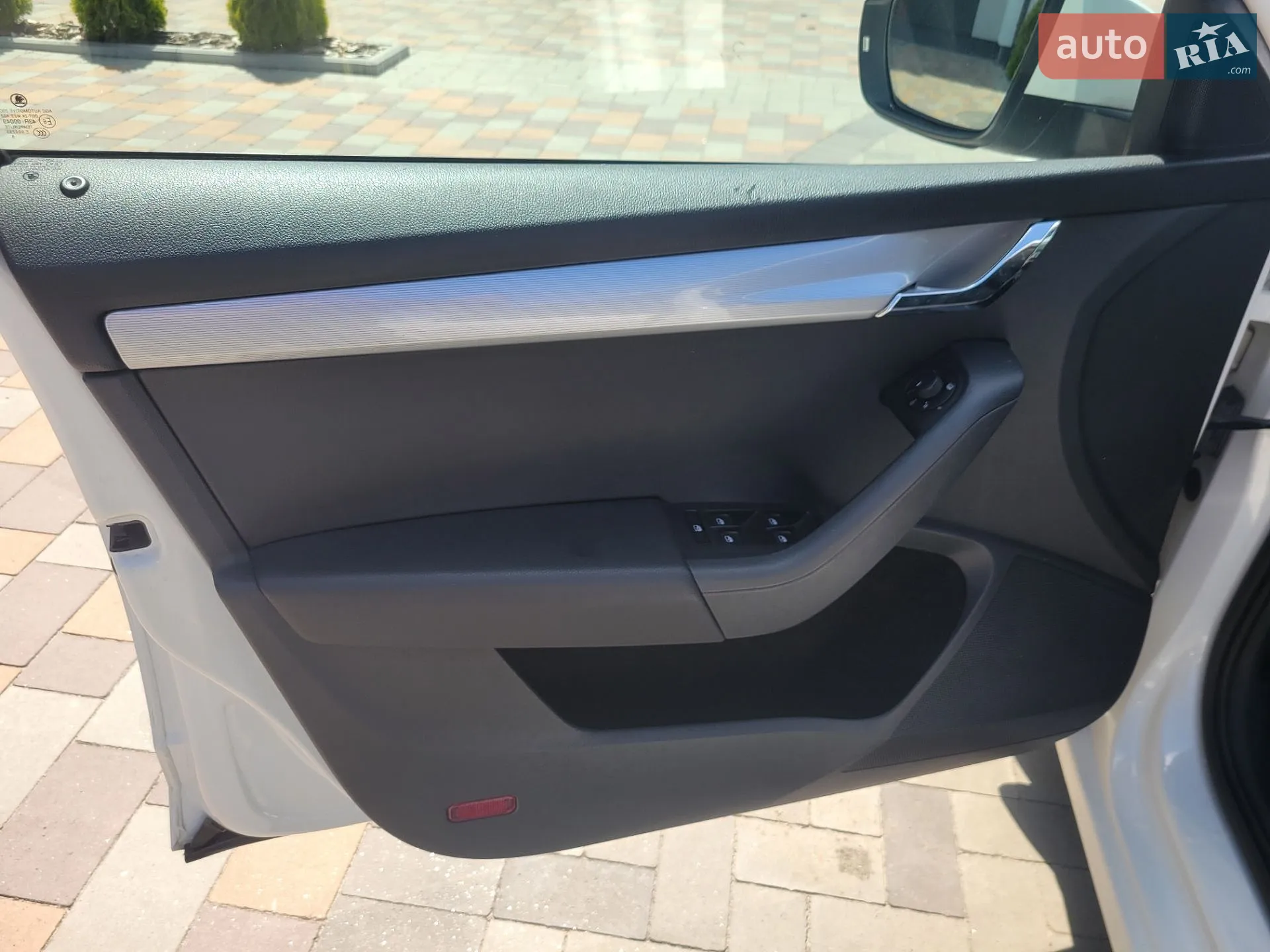 2016 Skoda Octavia - мініатюра 8