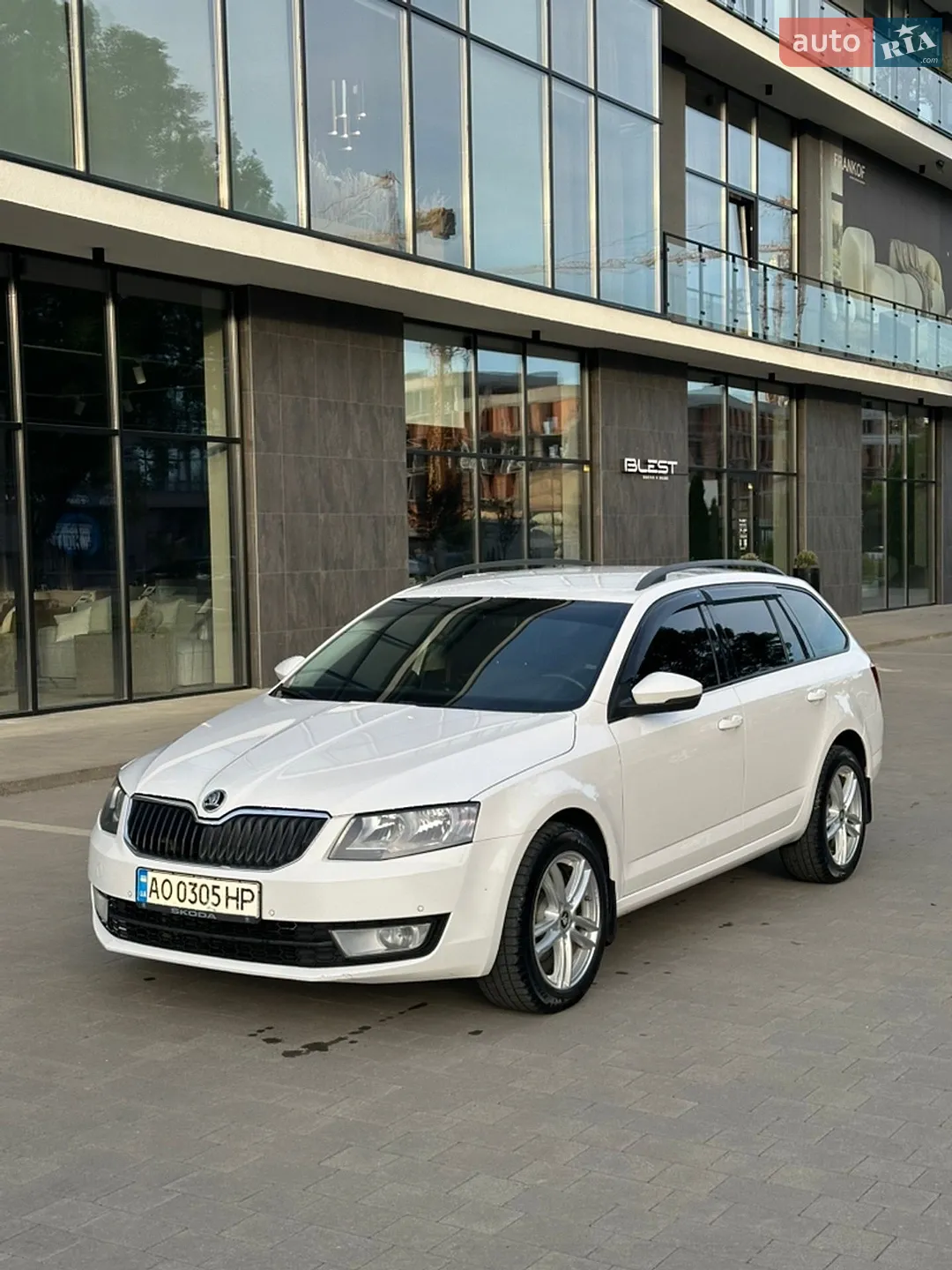 2016 Skoda Octavia - мініатюра 2