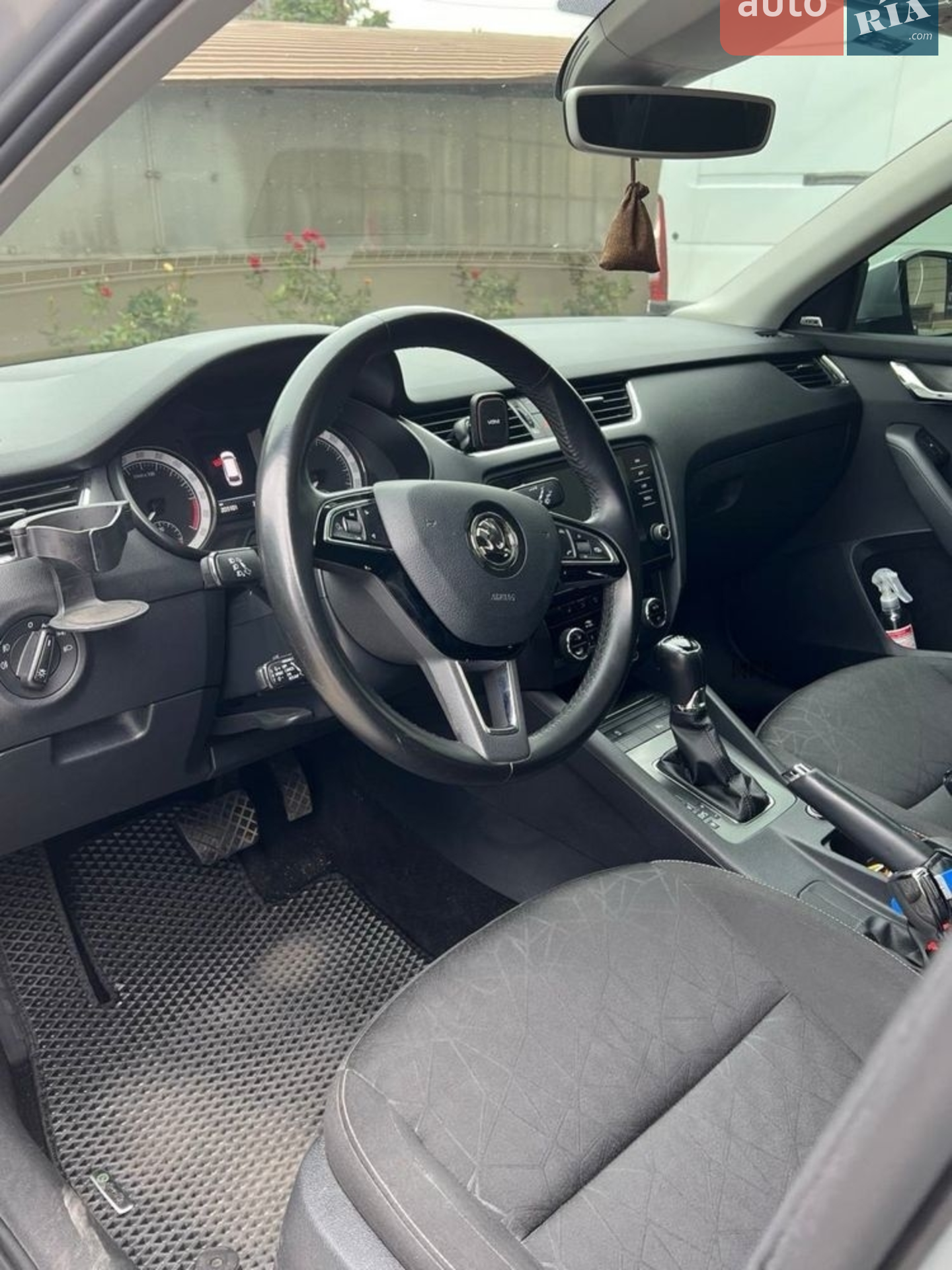 2018 Skoda Octavia - мініатюра 2