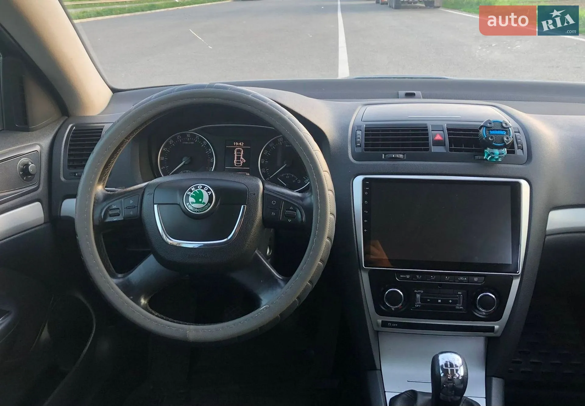 2012 Skoda Octavia - мініатюра 10