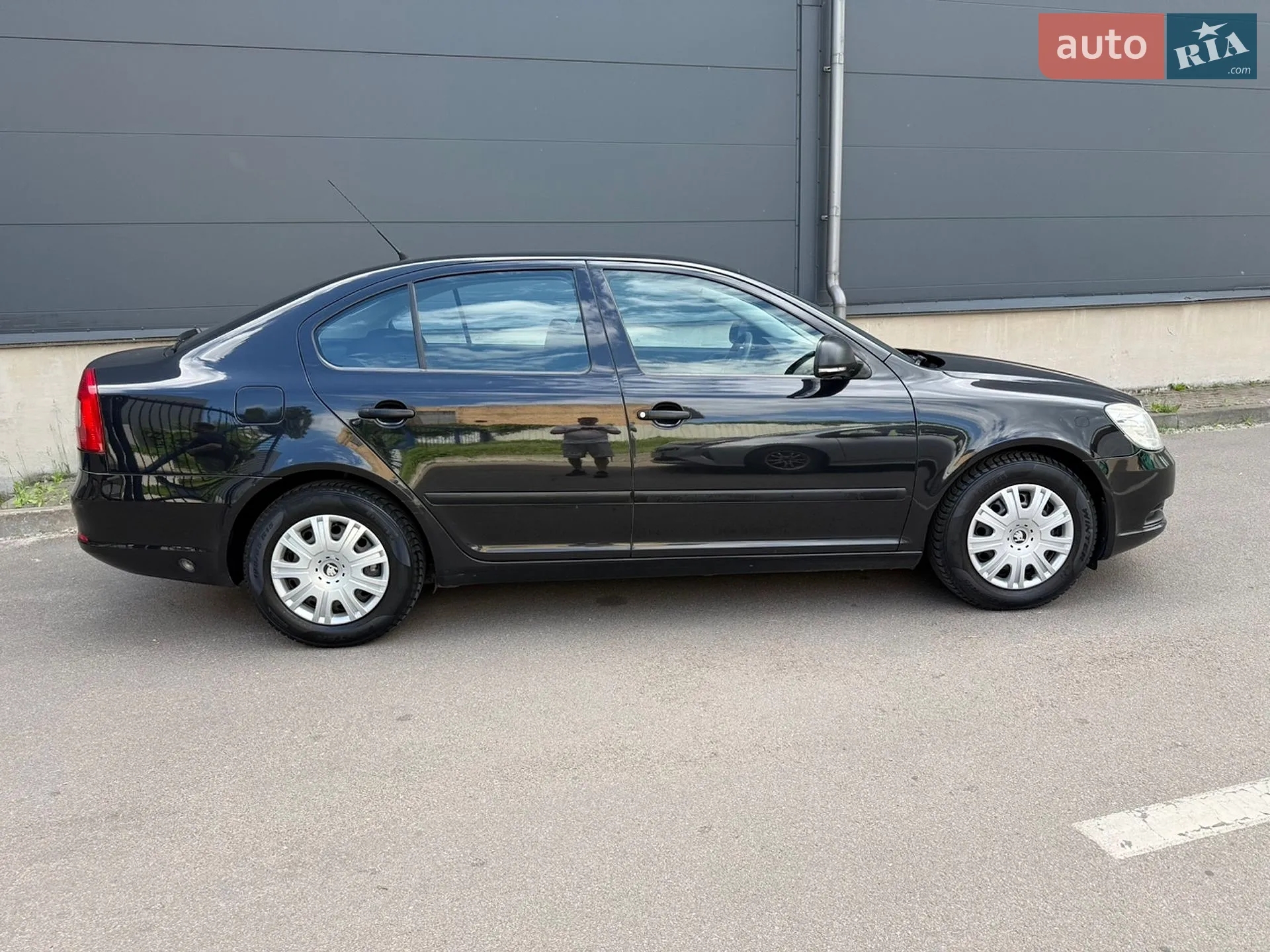 2010 Skoda Octavia - мініатюра 8