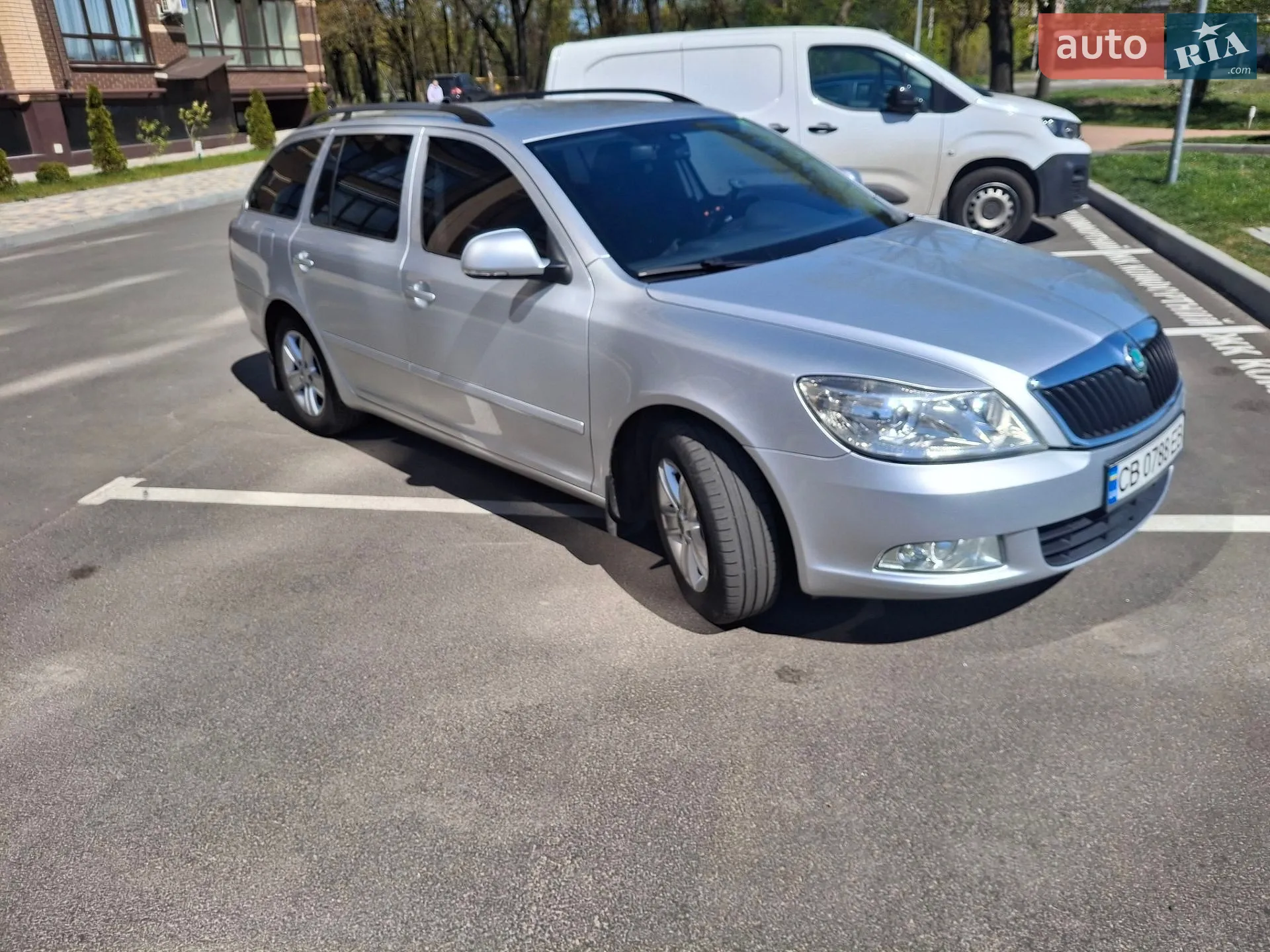 2011 Skoda Octavia - мініатюра 2