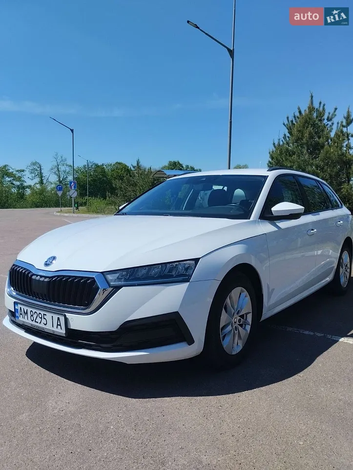2020 Skoda Octavia - мініатюра 45