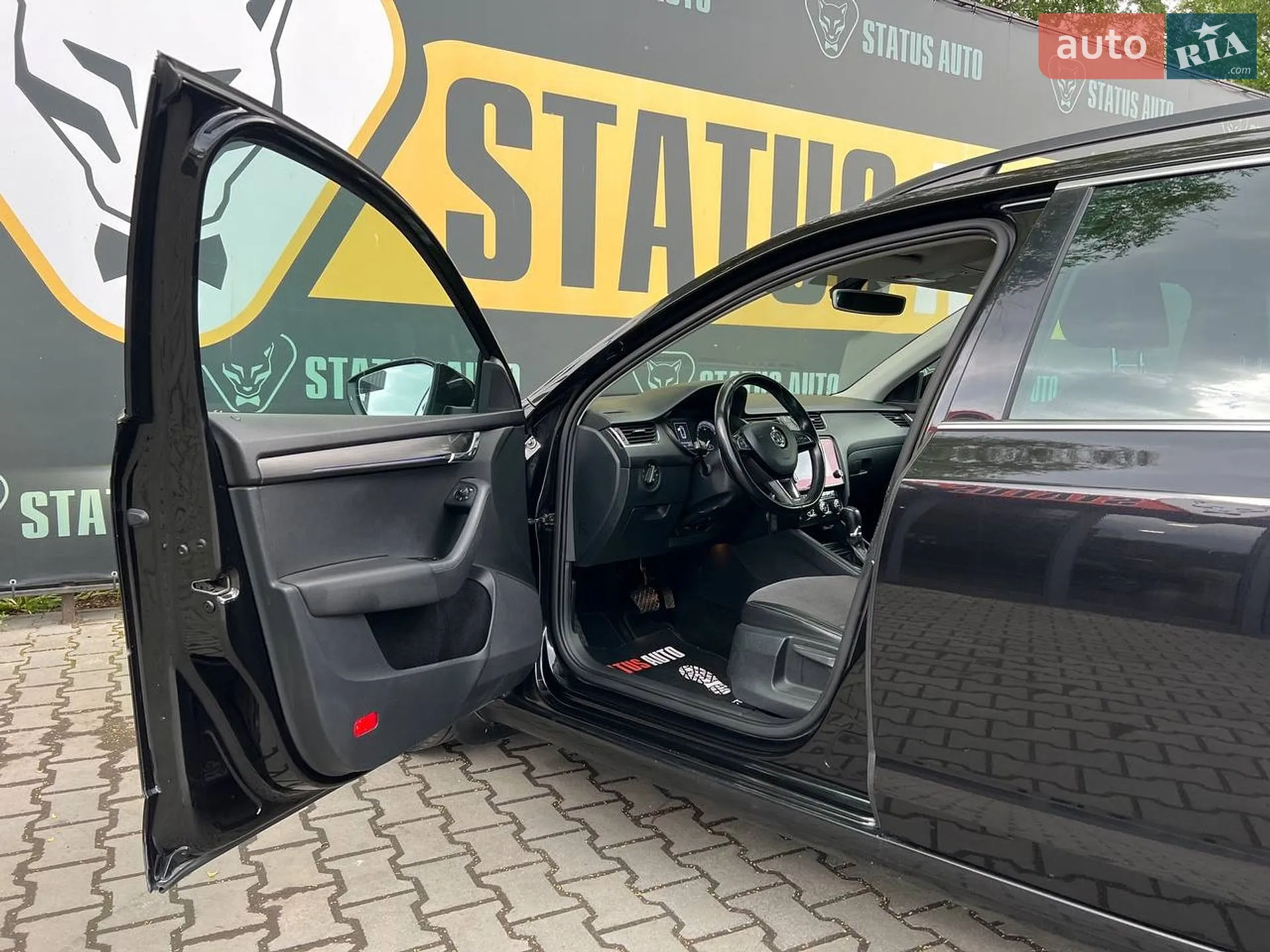 2017 Skoda Octavia - мініатюра 12
