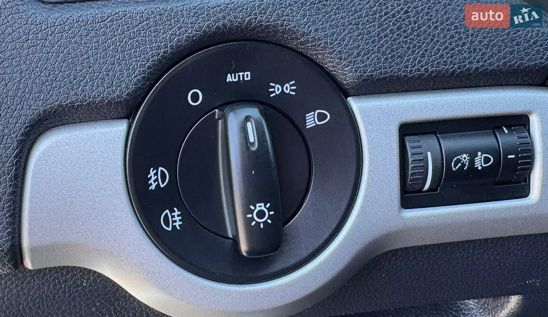 2012 Skoda Octavia - мініатюра 20