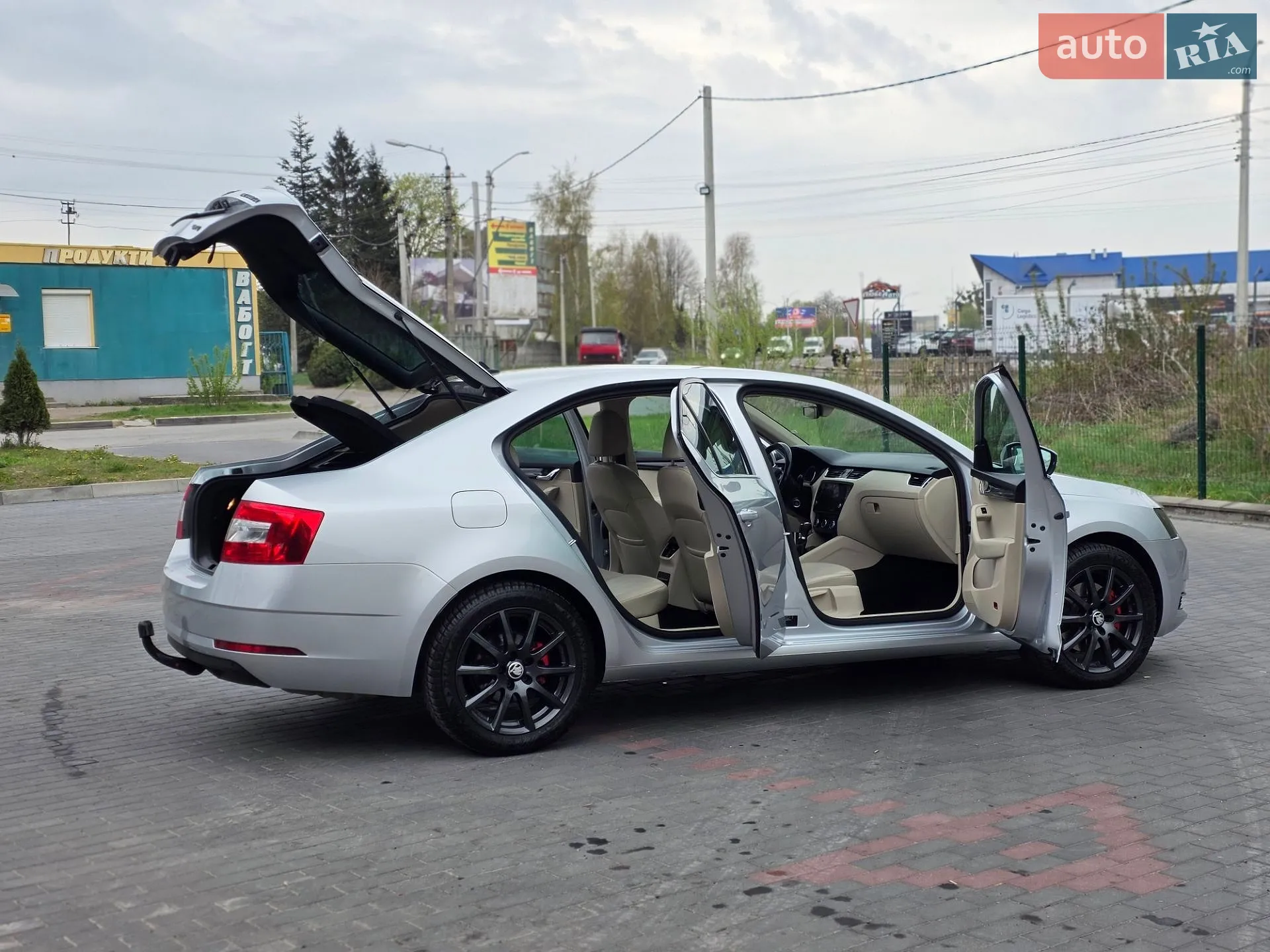 2017 Skoda Octavia - мініатюра 12