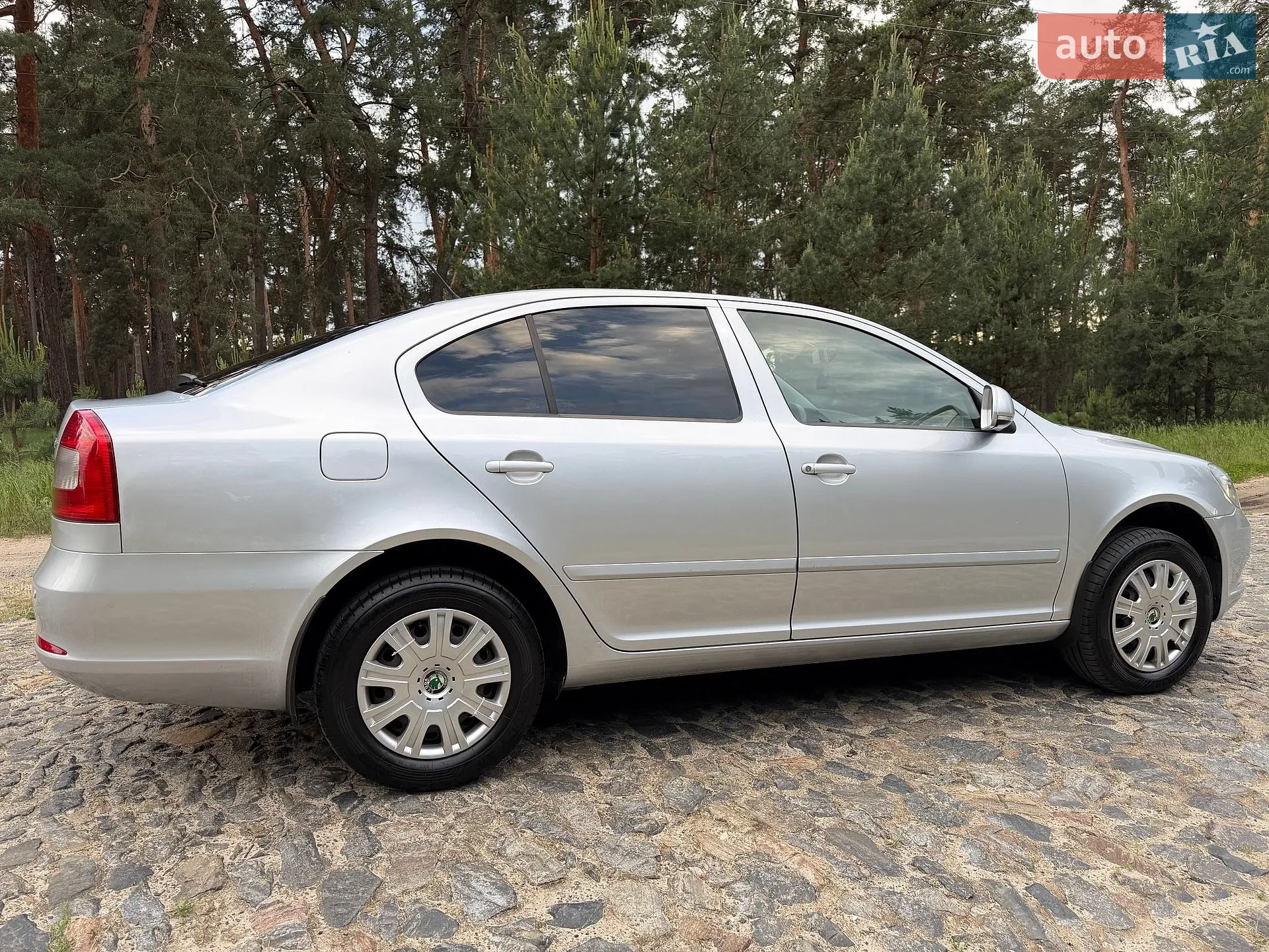 2011 Skoda Octavia - мініатюра 8