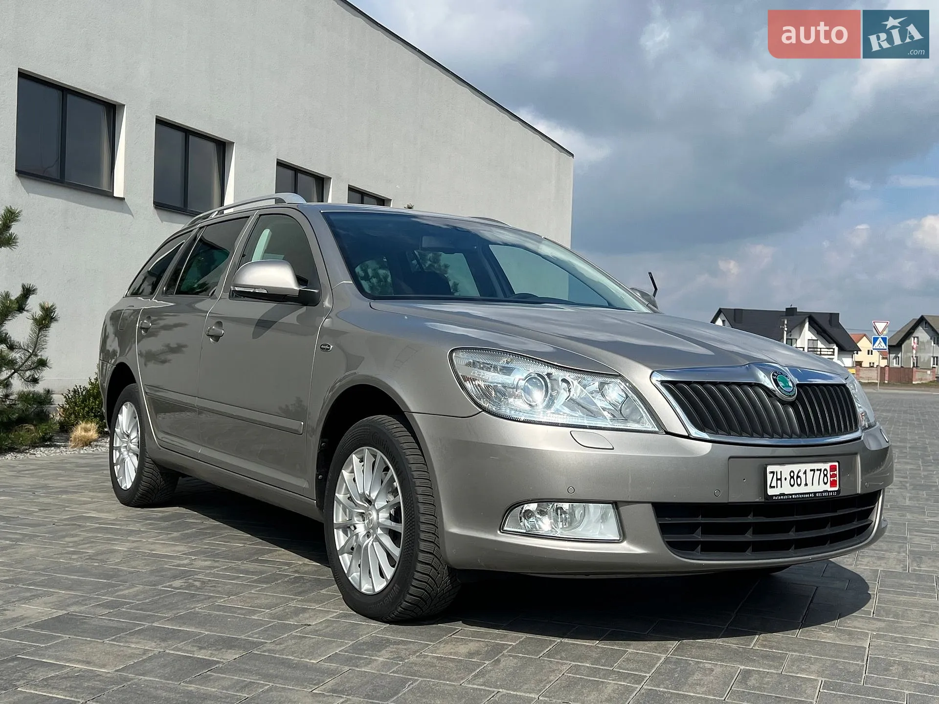 2011 Skoda Octavia - мініатюра 14