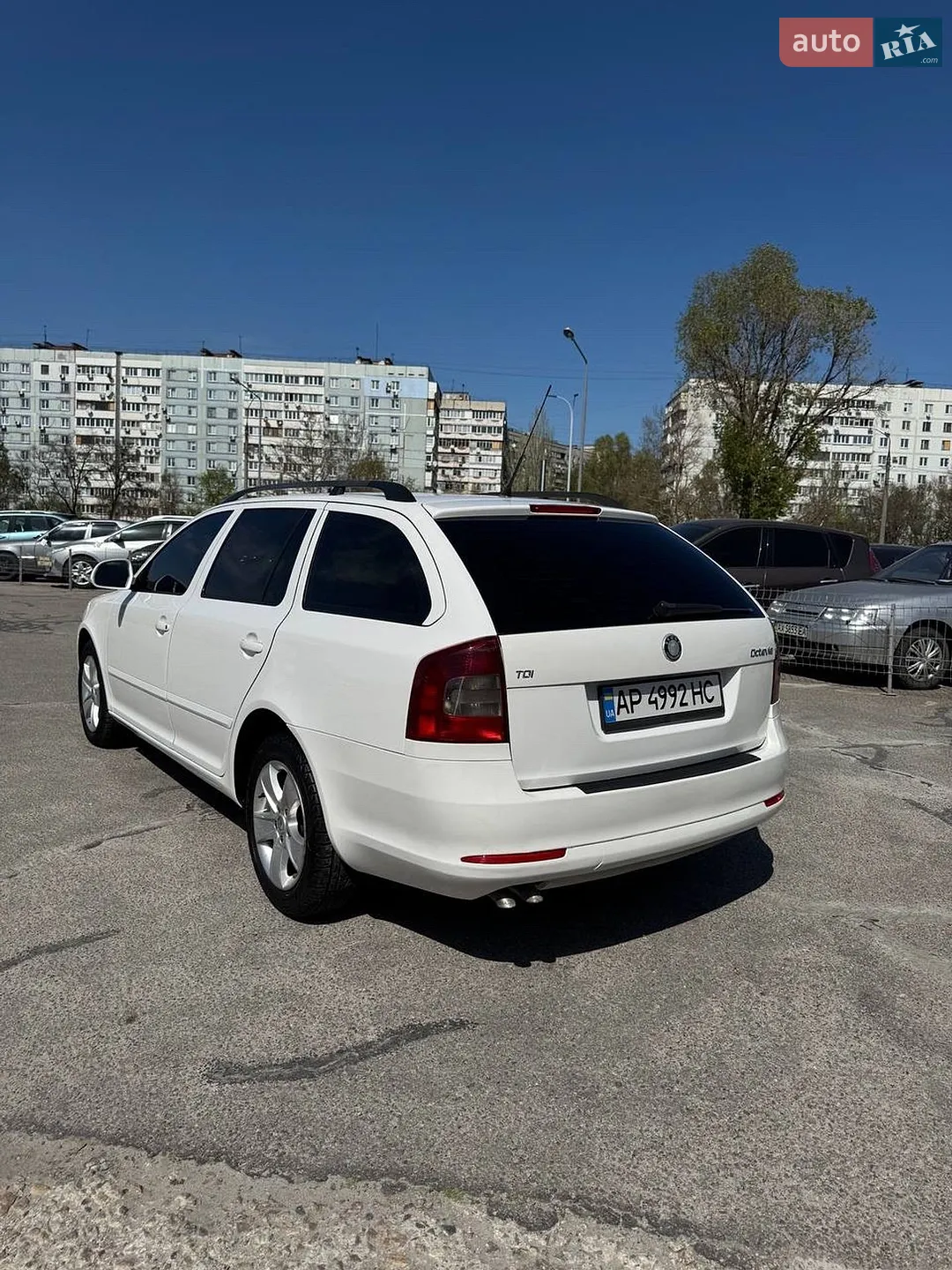 2010 Skoda Octavia - мініатюра 4