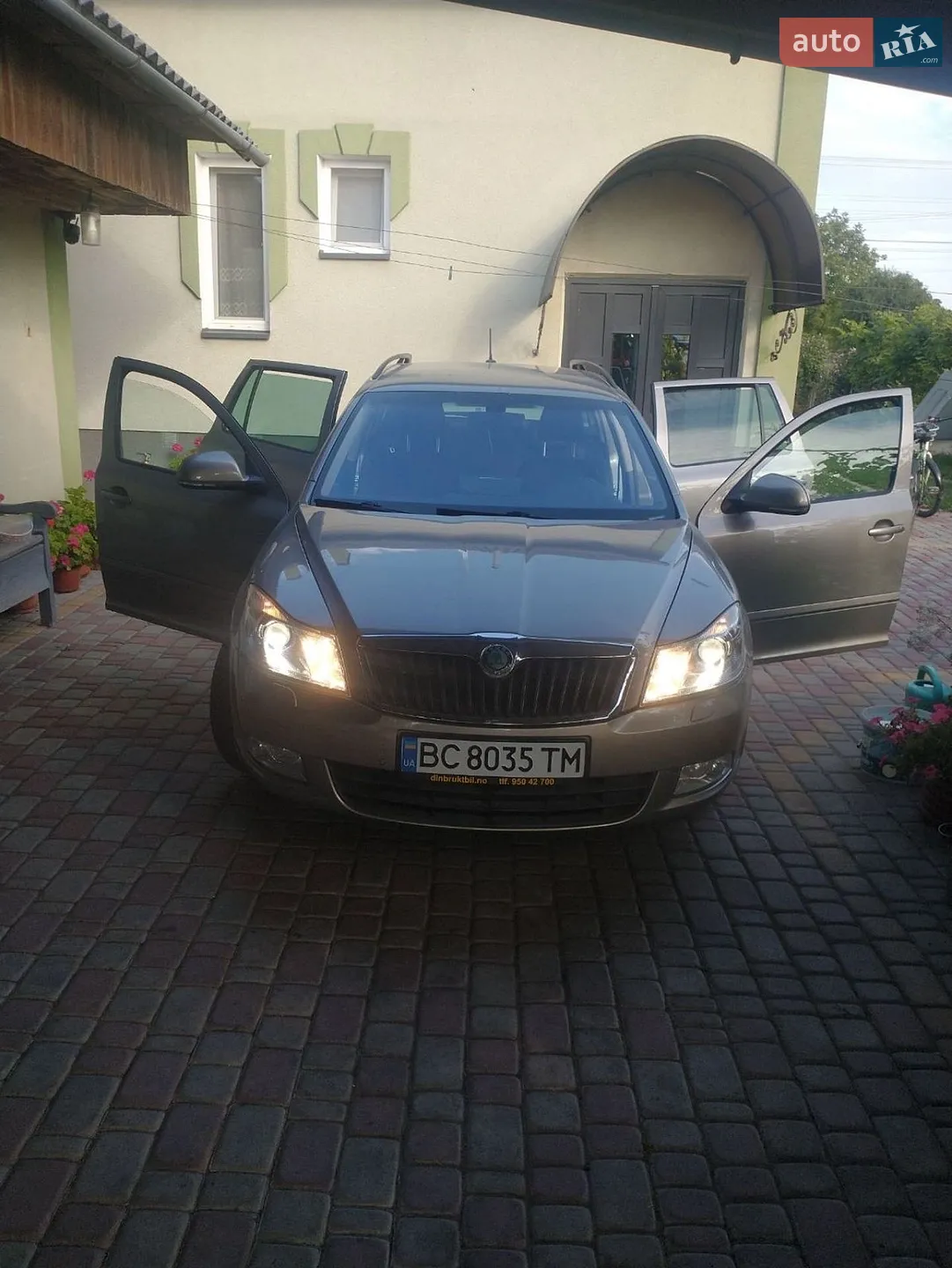 2011 Skoda Octavia - мініатюра 6