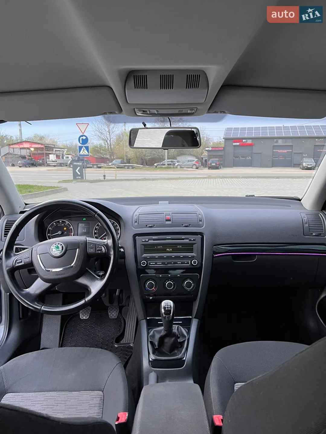 2011 Skoda Octavia - мініатюра 21