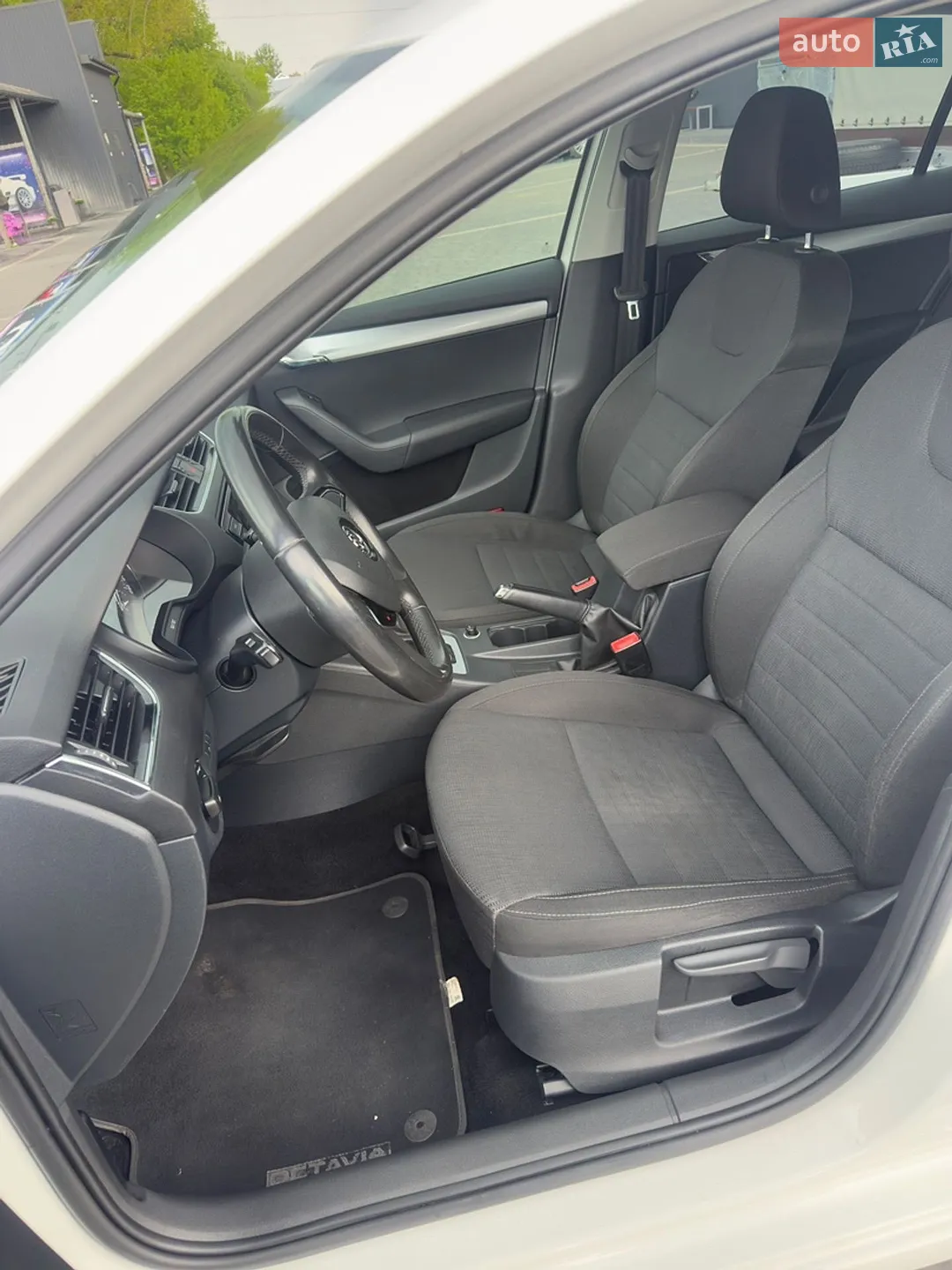 2014 Skoda Octavia - мініатюра 93