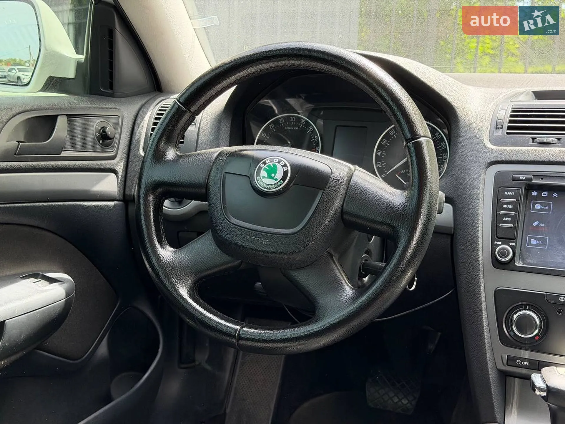 2012 Skoda Octavia - мініатюра 28