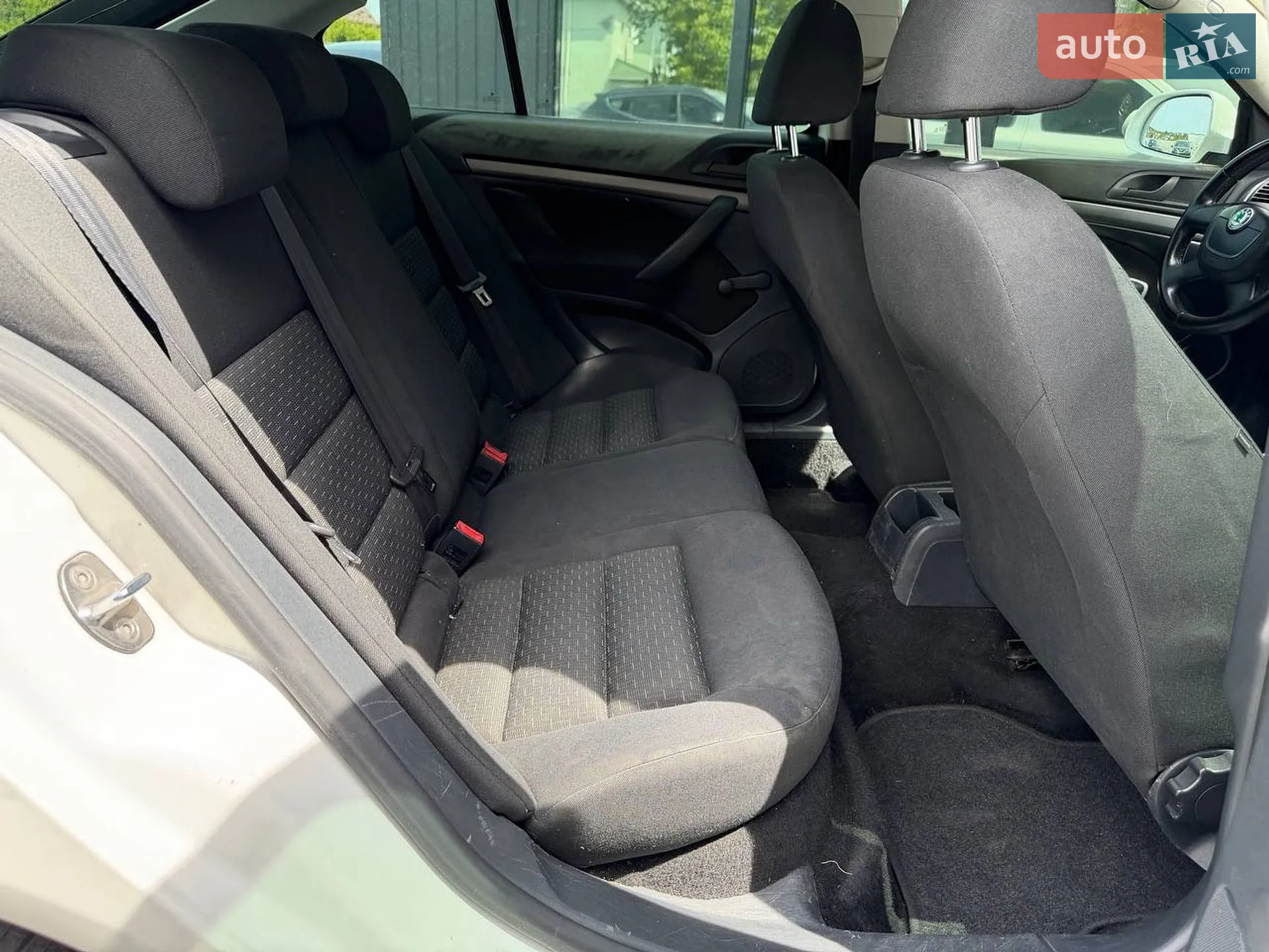 2012 Skoda Octavia - мініатюра 24