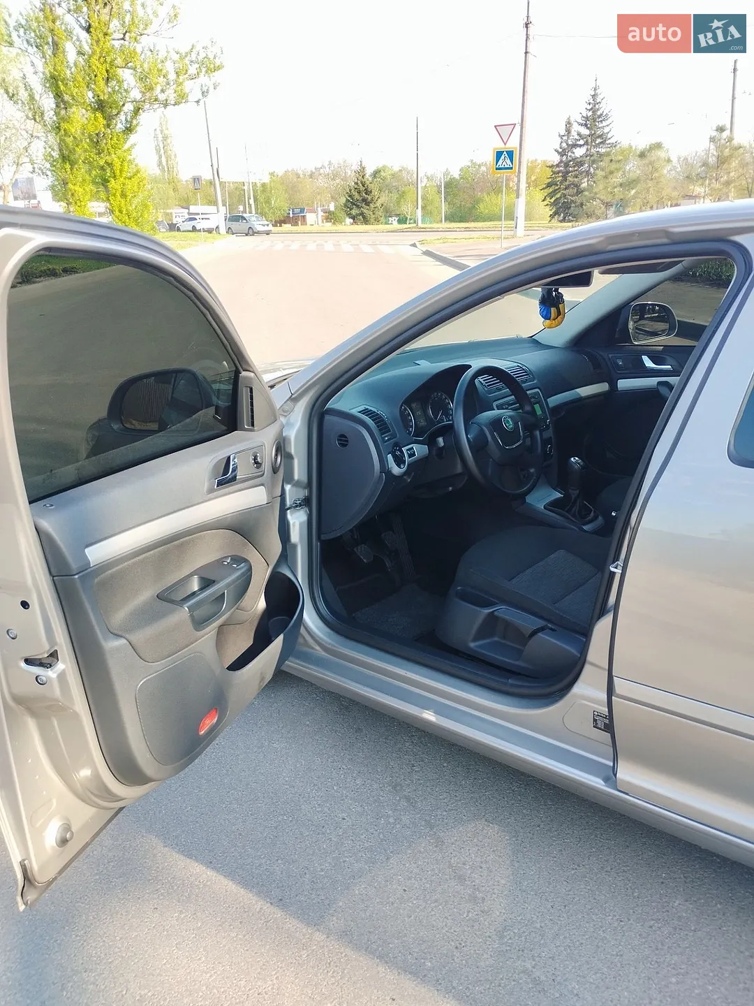 2011 Skoda Octavia - мініатюра 14