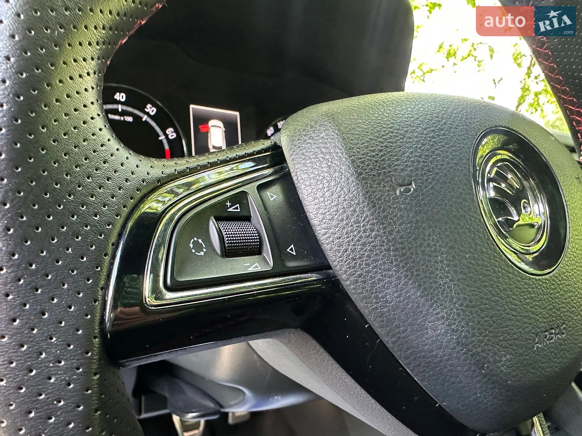 2016 Skoda Octavia - мініатюра 43