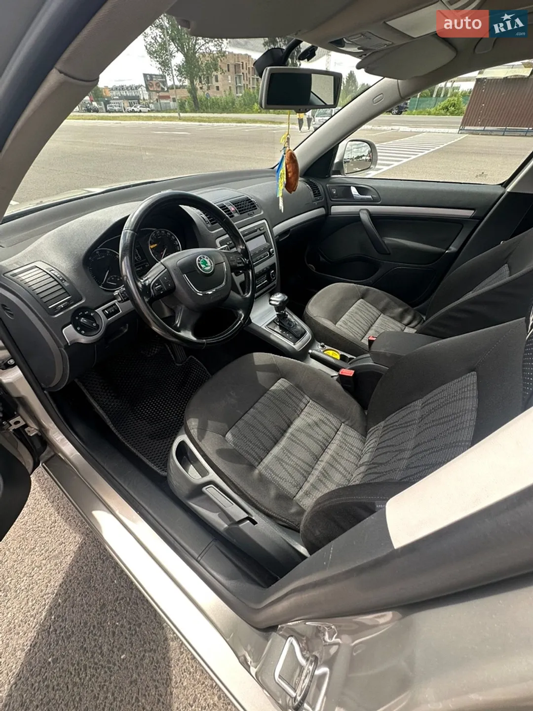 2011 Skoda Octavia - мініатюра 21