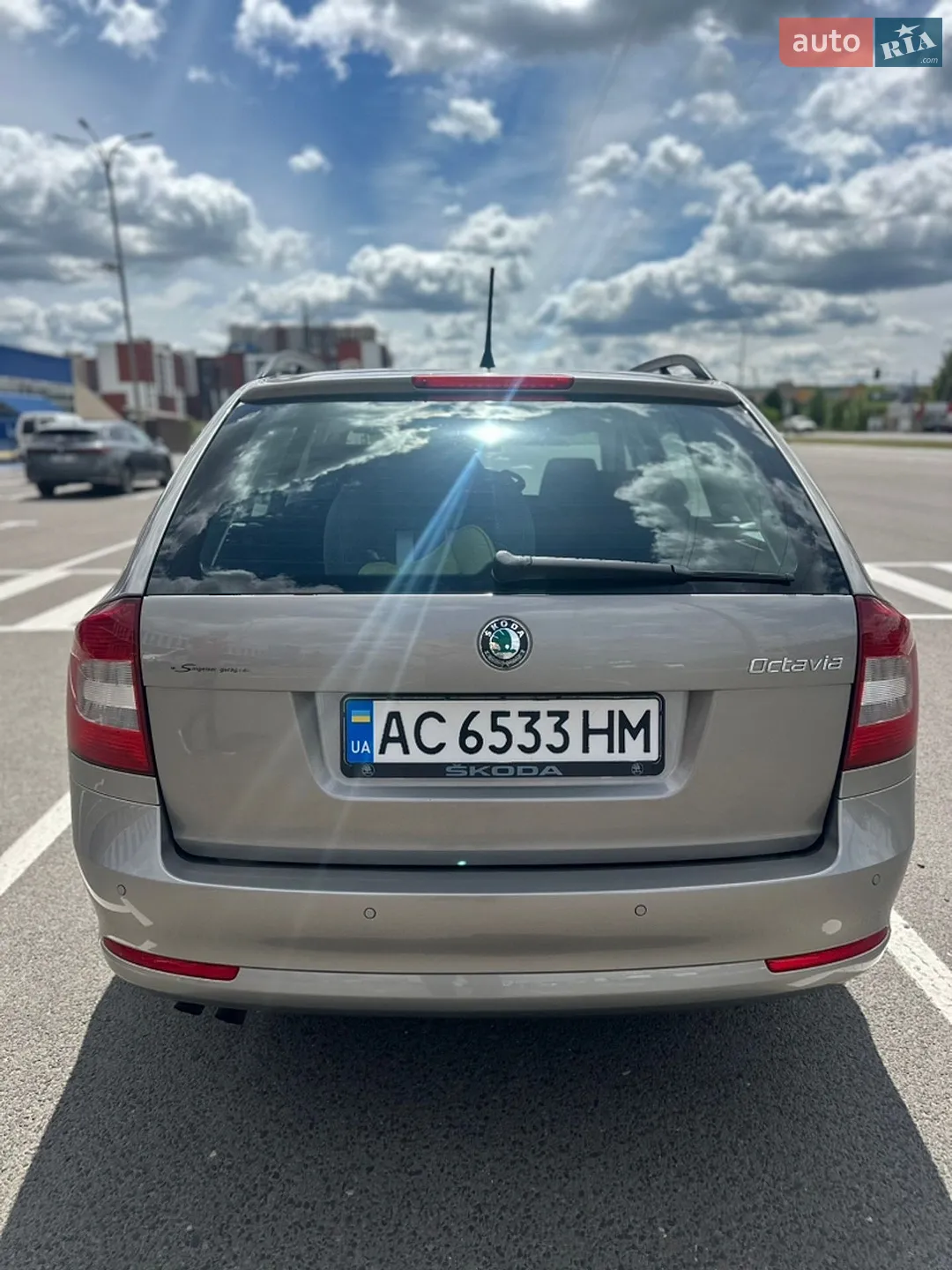 2011 Skoda Octavia - мініатюра 9