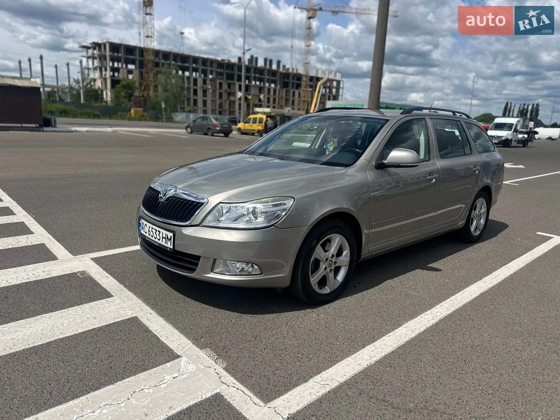 2011 Skoda Octavia - мініатюра 3