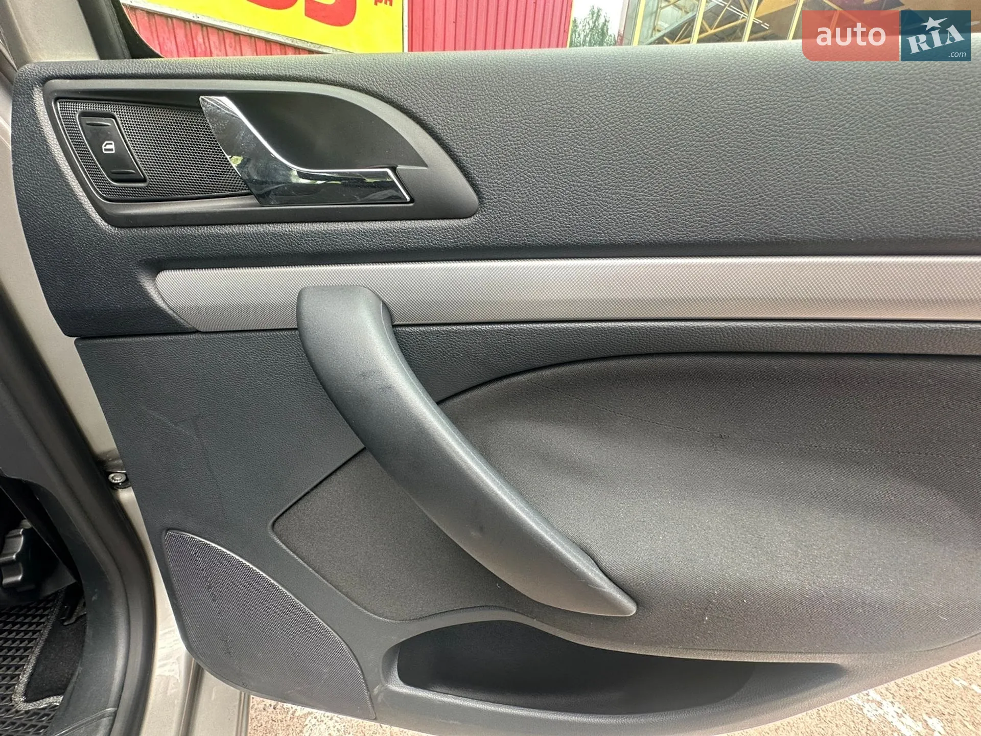 2011 Skoda Octavia - мініатюра 29