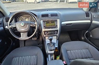 Универсал Skoda Octavia 2010 в Луцке