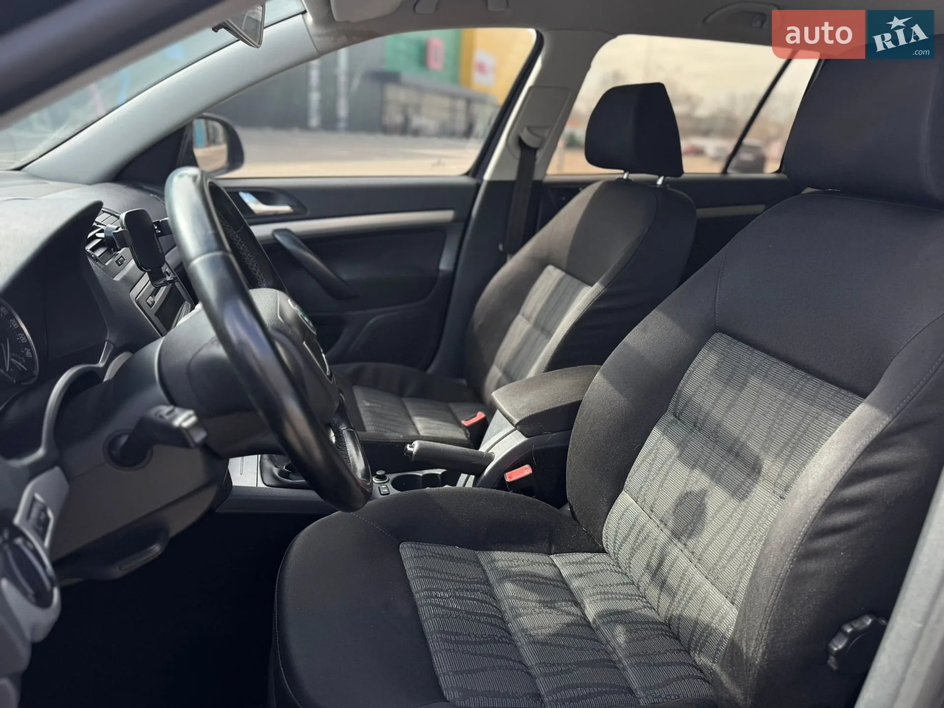 2011 Skoda Octavia - мініатюра 7