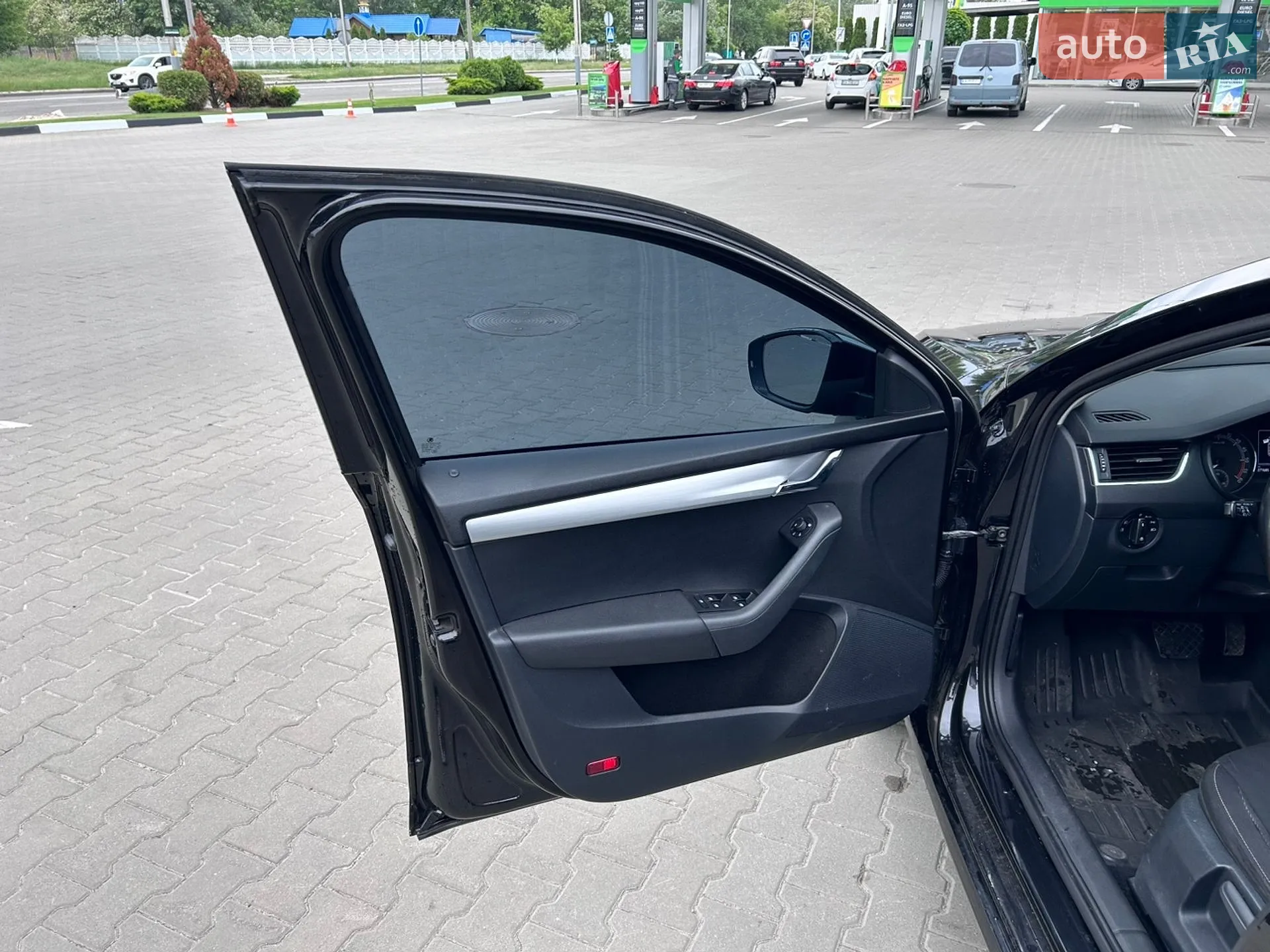 2017 Skoda Octavia - мініатюра 12