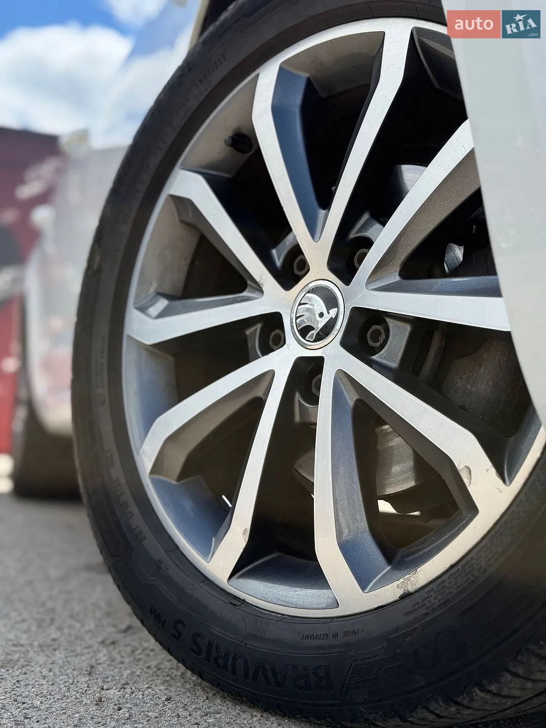 2015 Skoda Octavia - мініатюра 8