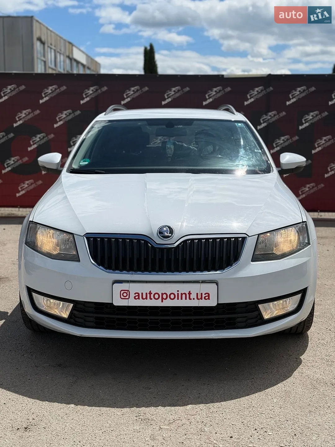 2015 Skoda Octavia - мініатюра 2