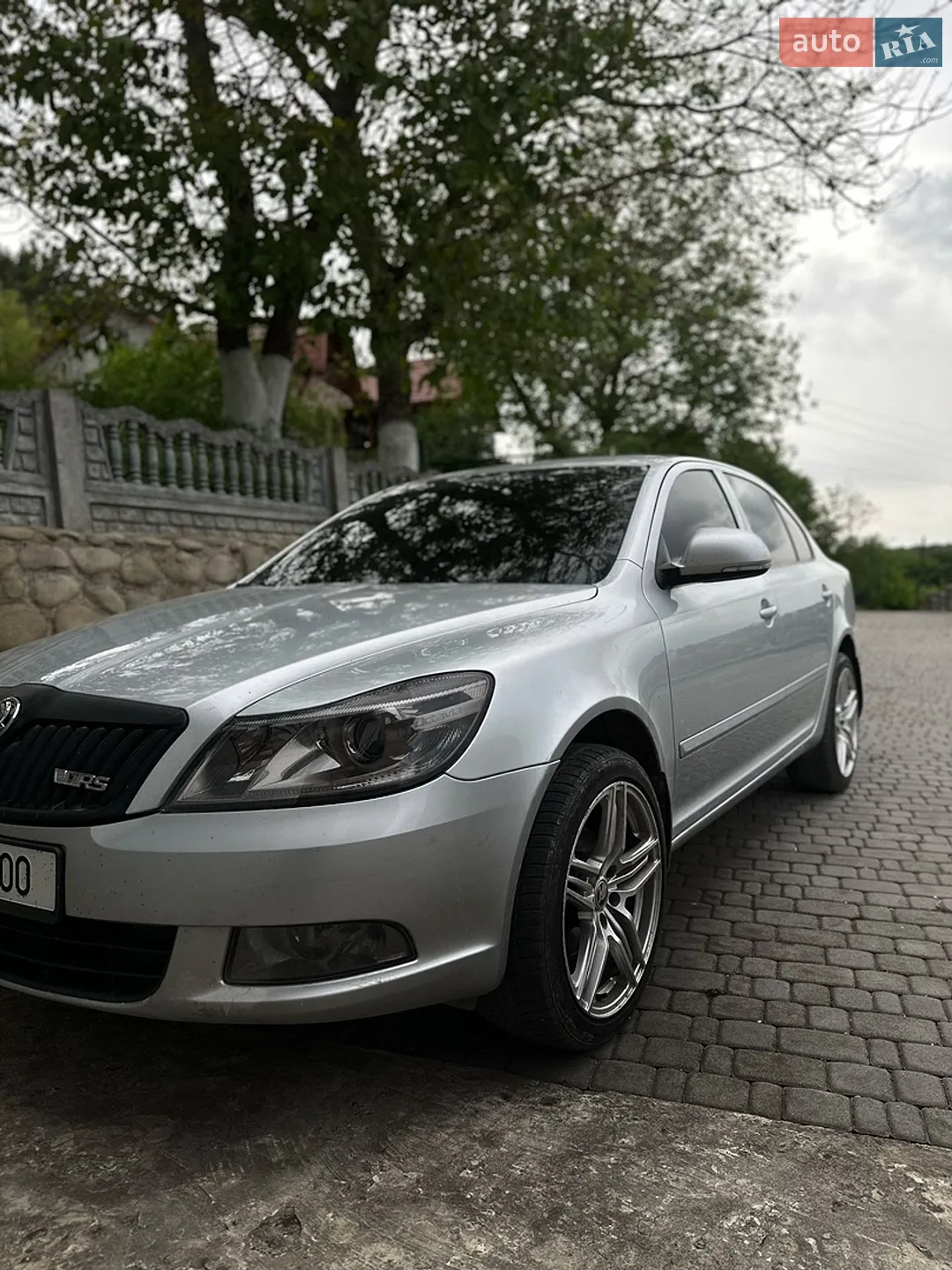 2010 Skoda Octavia - мініатюра 2