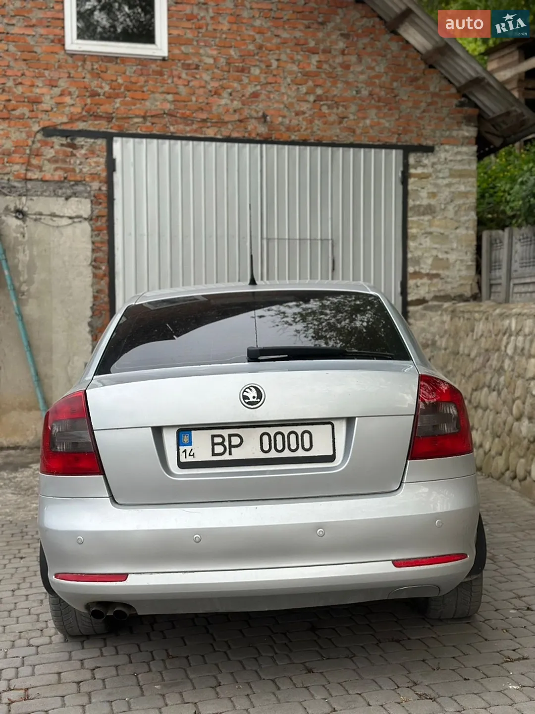 2010 Skoda Octavia - мініатюра 14