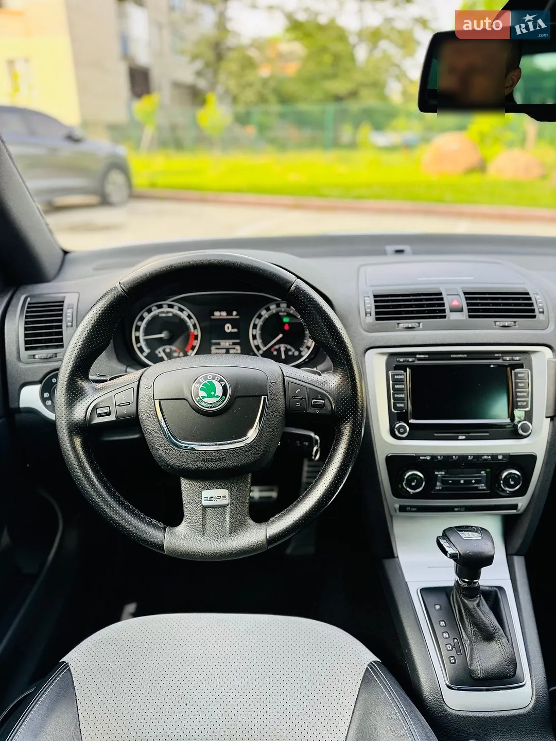 2010 Skoda Octavia - мініатюра 32